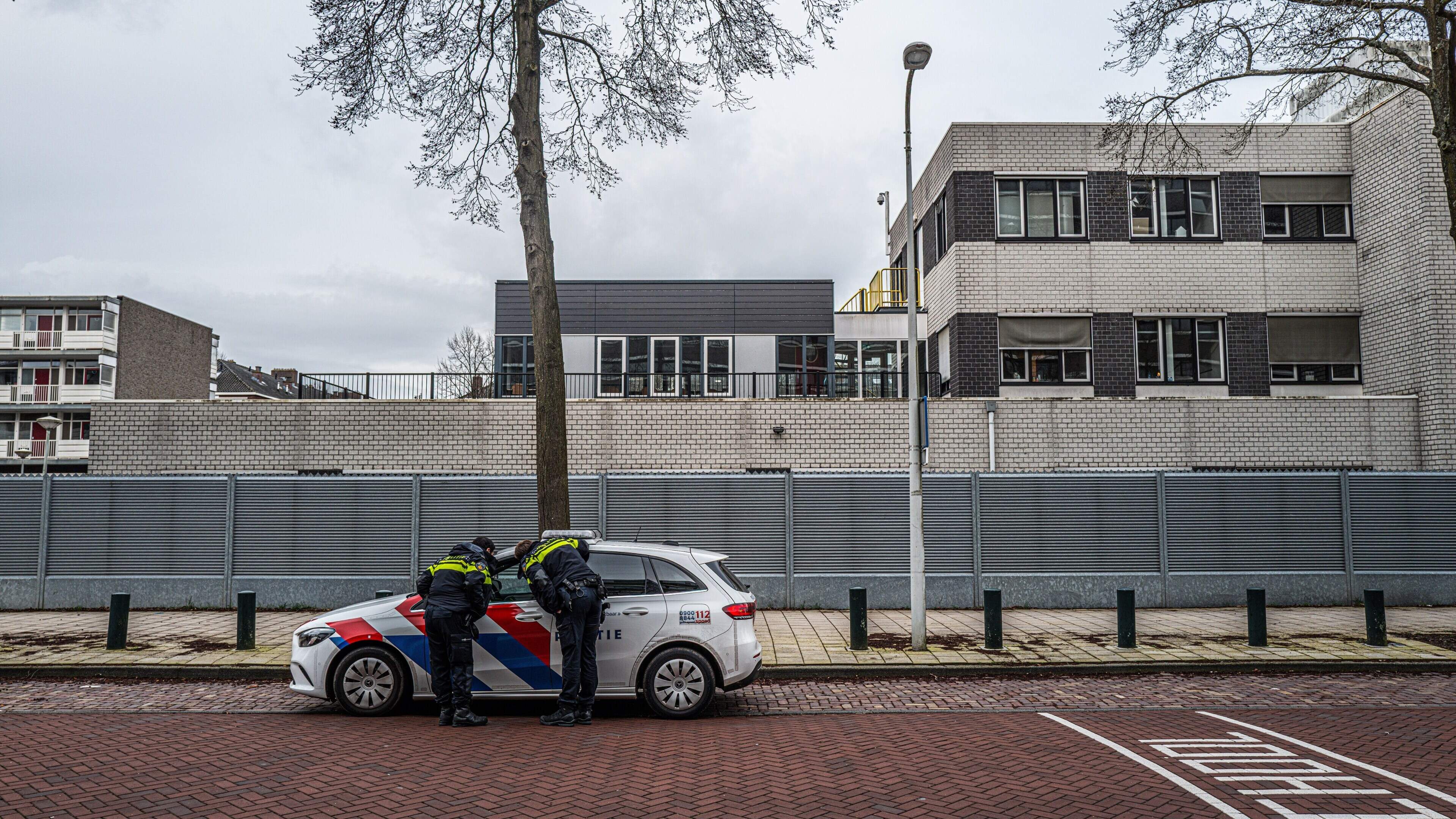 Verdachte bedreiging joodse school Cheider blijft drie dagen langer vast in Amsterdam