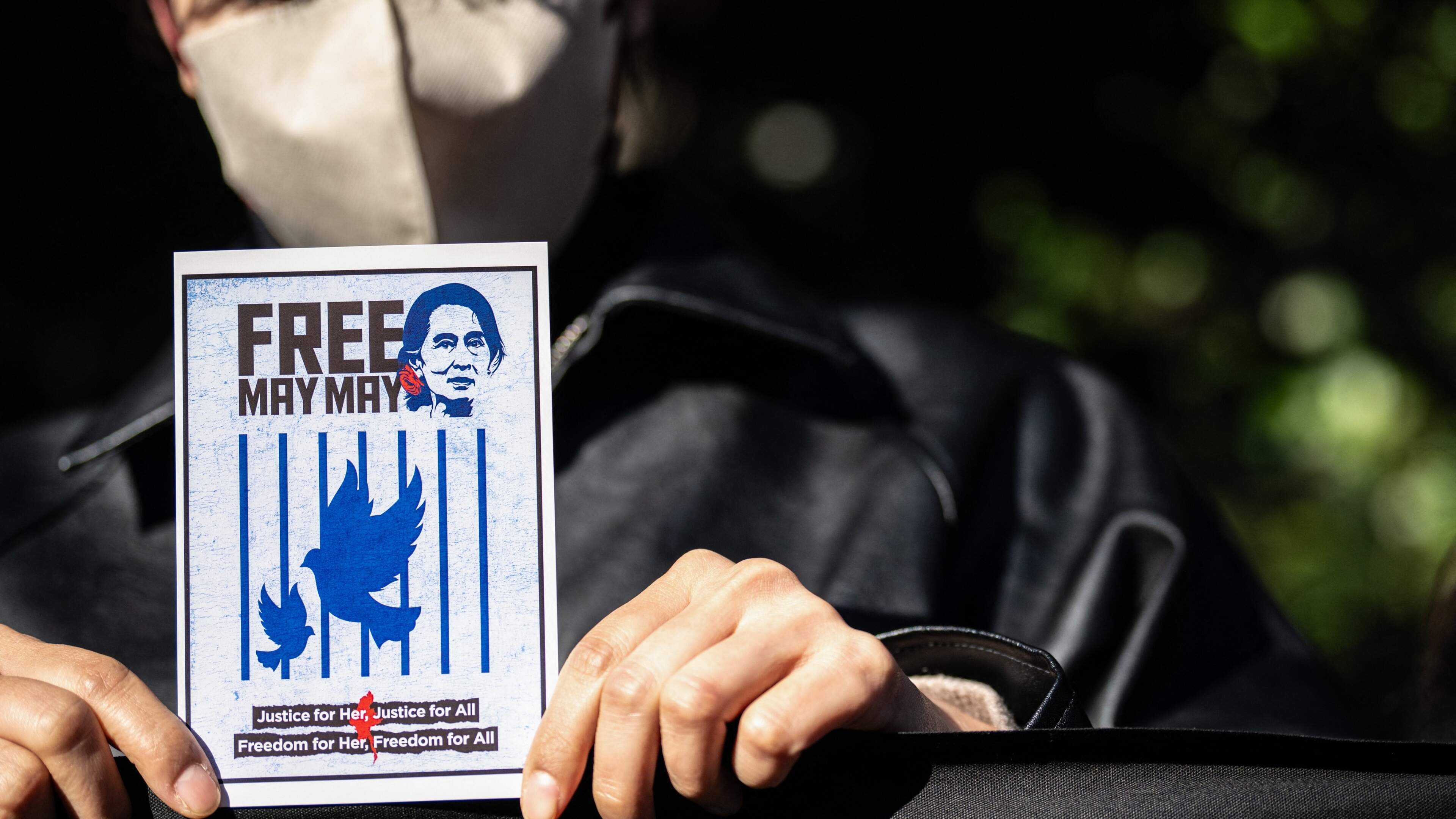 Myanmar schrapt alle doodstraffen, strafvermindering voor Suu Kyi