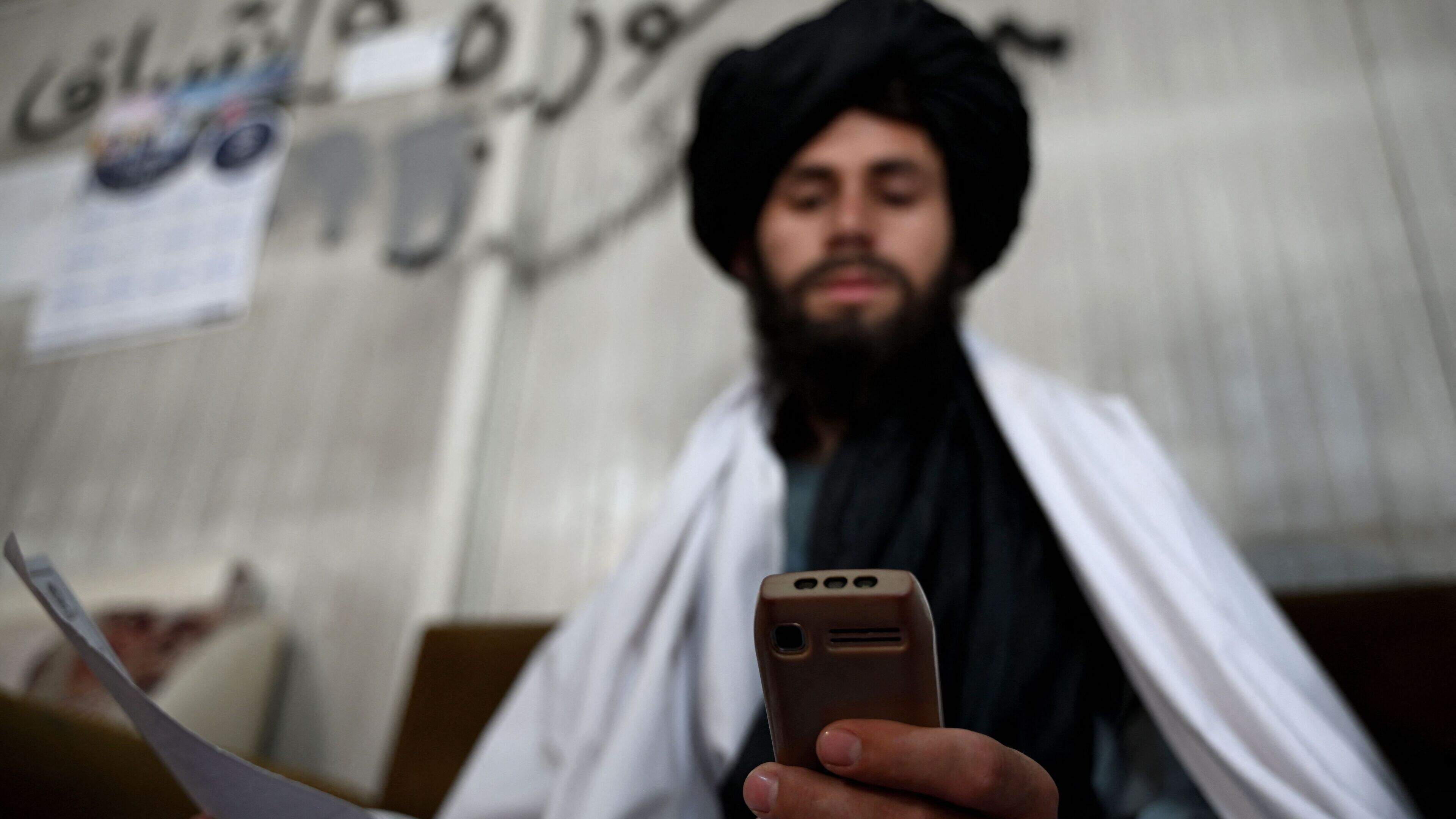 Geheime Taliban-delegatie in België: EU praat over uitzetten afgewezen asielzoekers