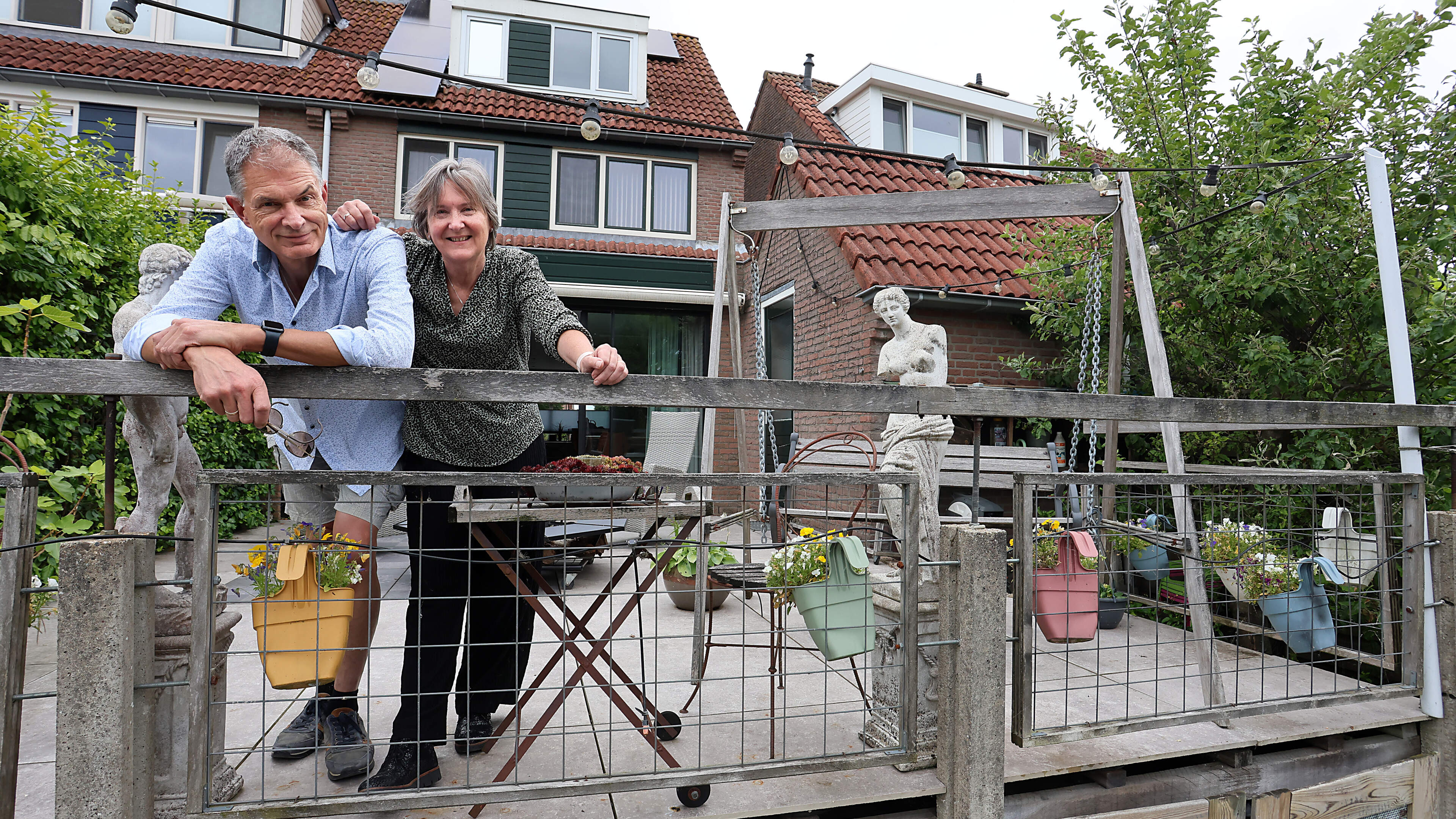 Het huis van Gertjan en Pauline heeft een verrassing in de kelder: ’We noemen het Klein-Curaçao’