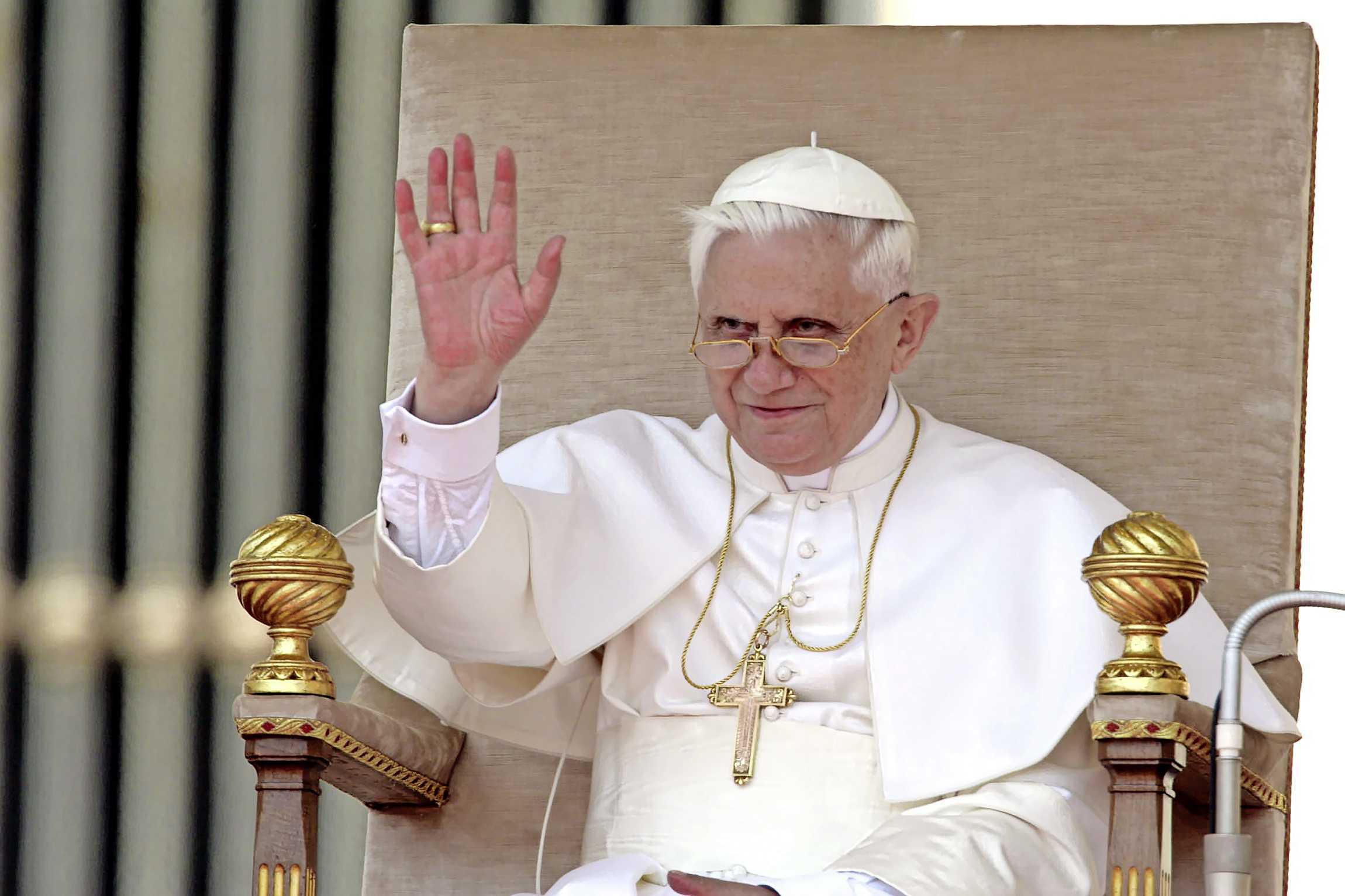 Paus Benedictus XVI overleden | De Telegraaf