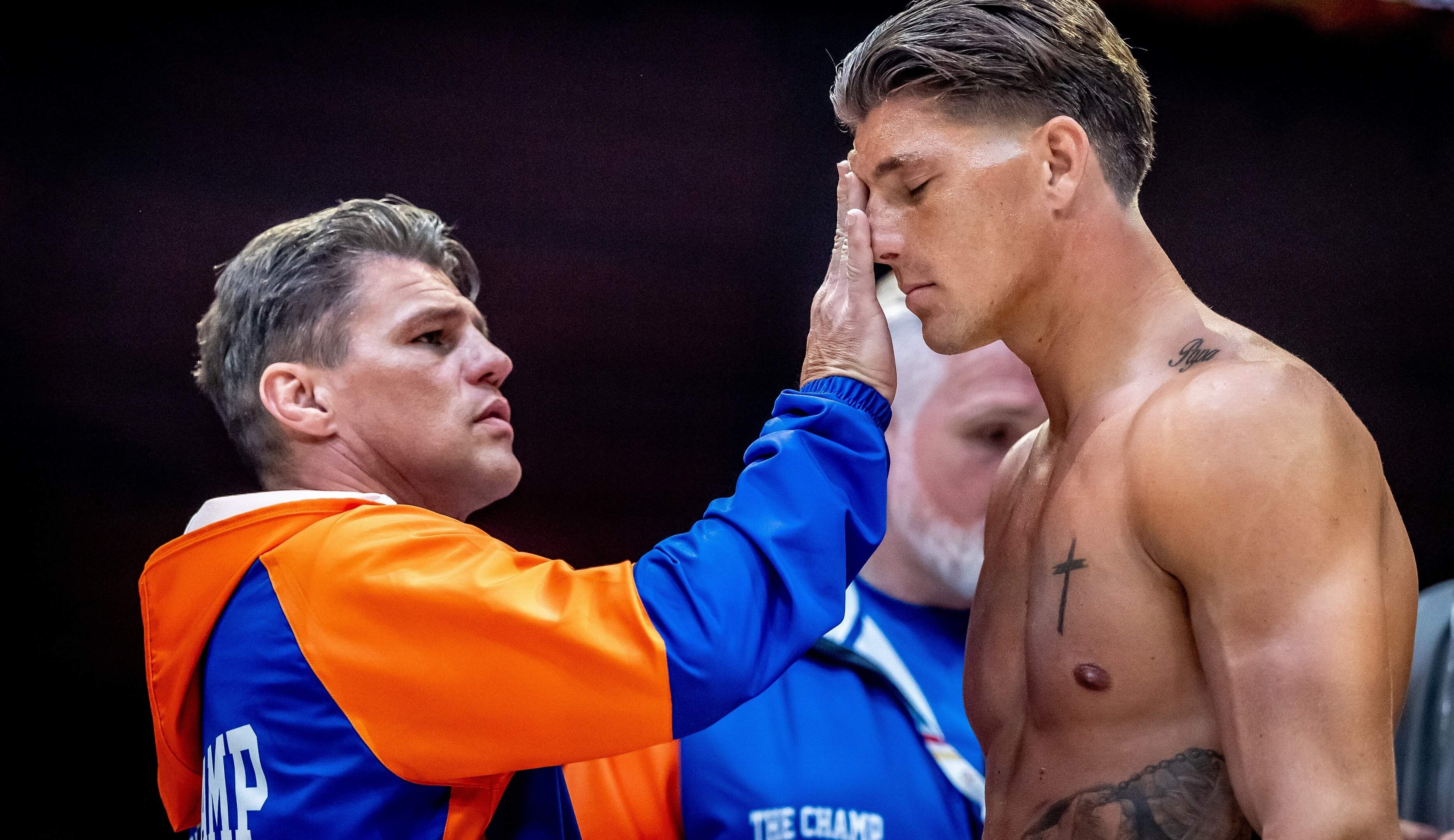 Bokssensatie Gradus Kraus (24) wil meer na knock-out en eert vader Albert op bijzondere wijze
