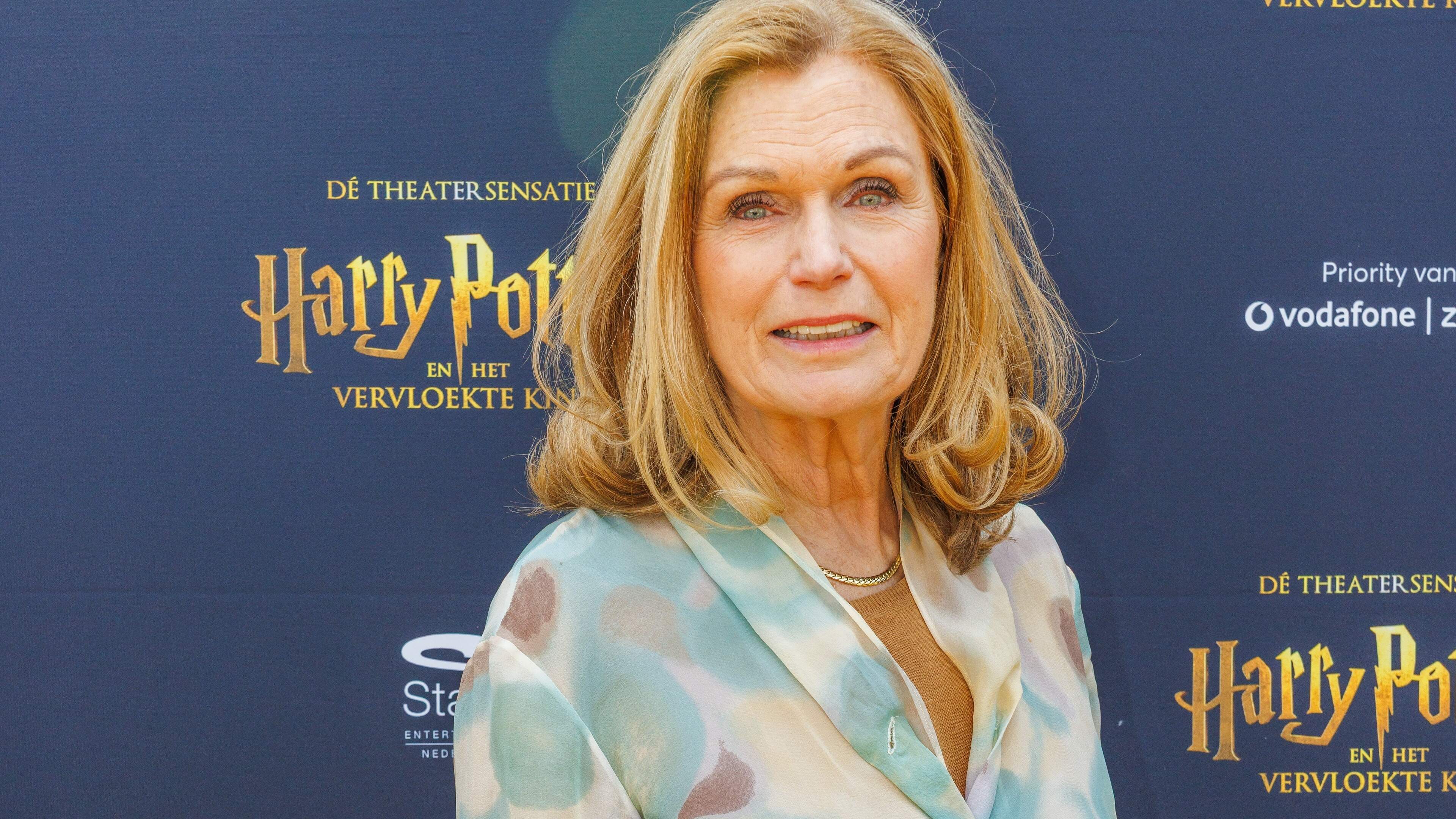 Actrice Liz Snoijink zet typisch Gooisch landhuis te koop