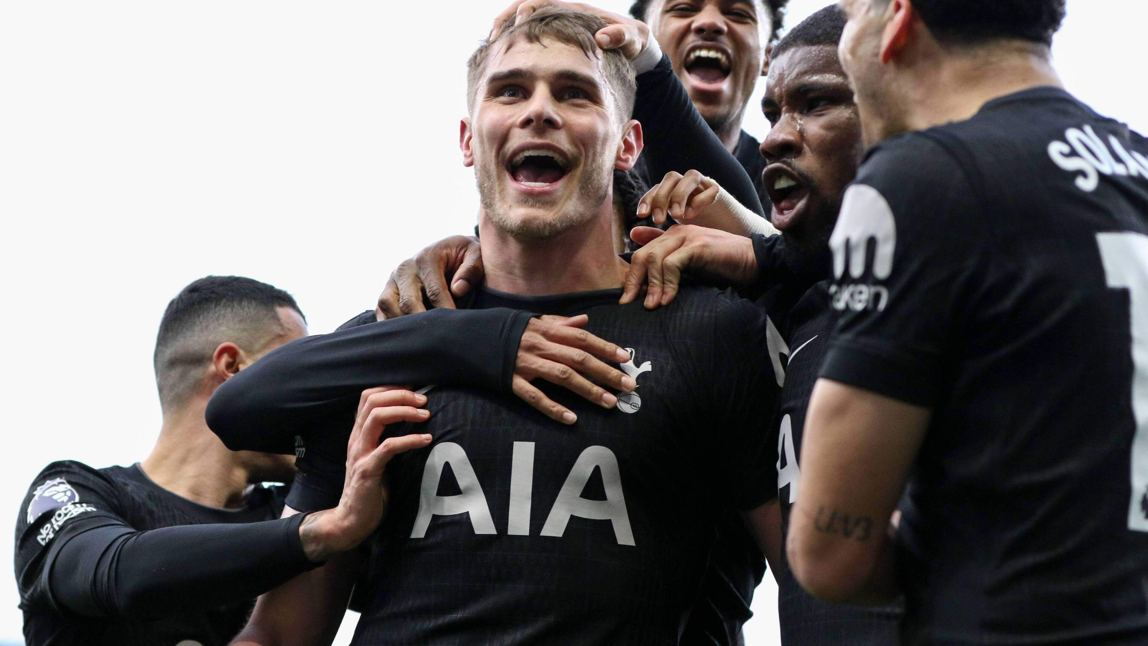 LIVE Premier League: Tottenham wil degradatiezorgen verlichten, later vanmiddag heerlijk affice op de planning