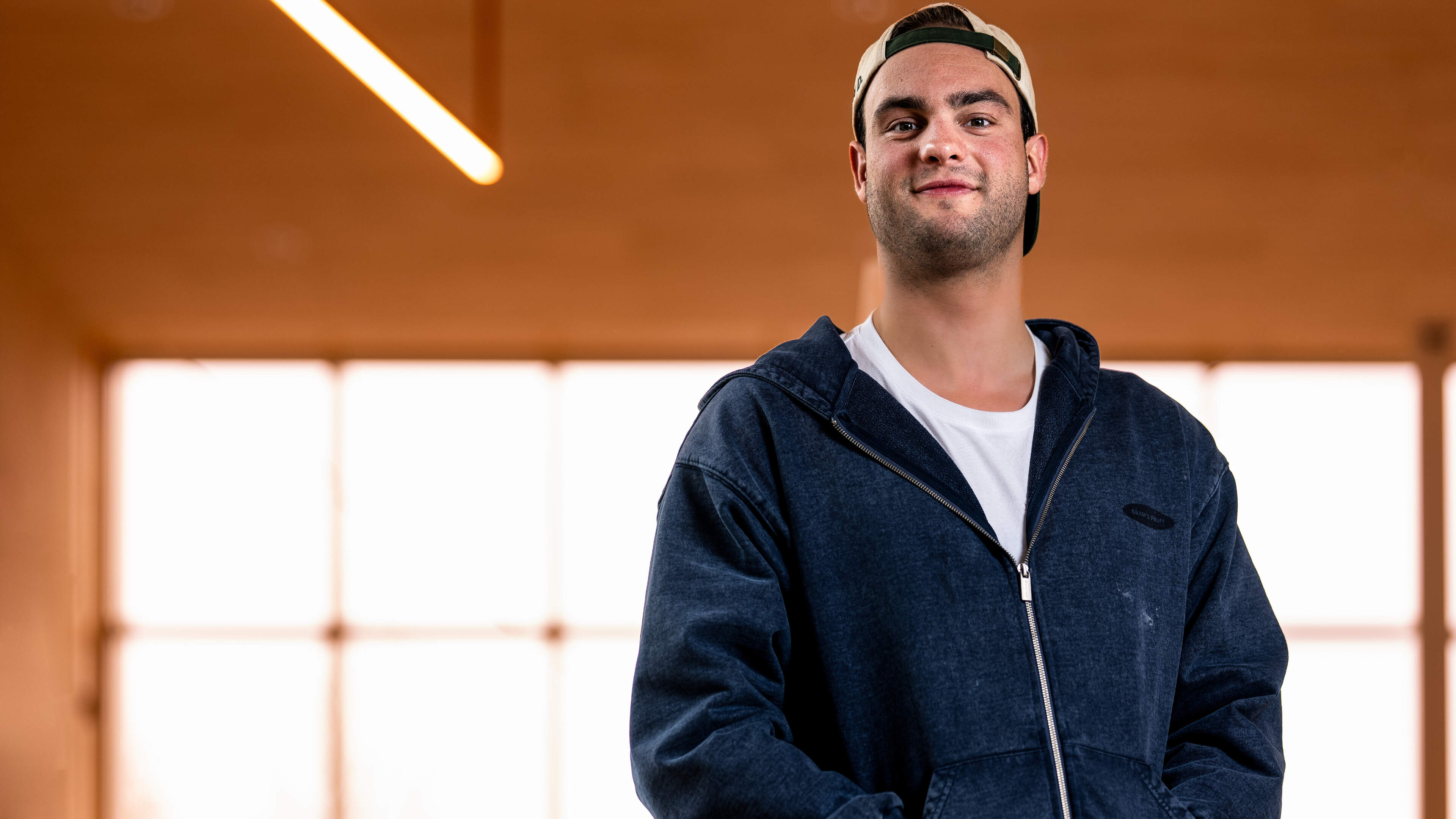 Na mentale dip ontdekt Nyls Korstanje in Peru en Colombia het plezier in zwemmen weer: ’Ik was mezelf gewoon een beetje kwijtgeraakt’