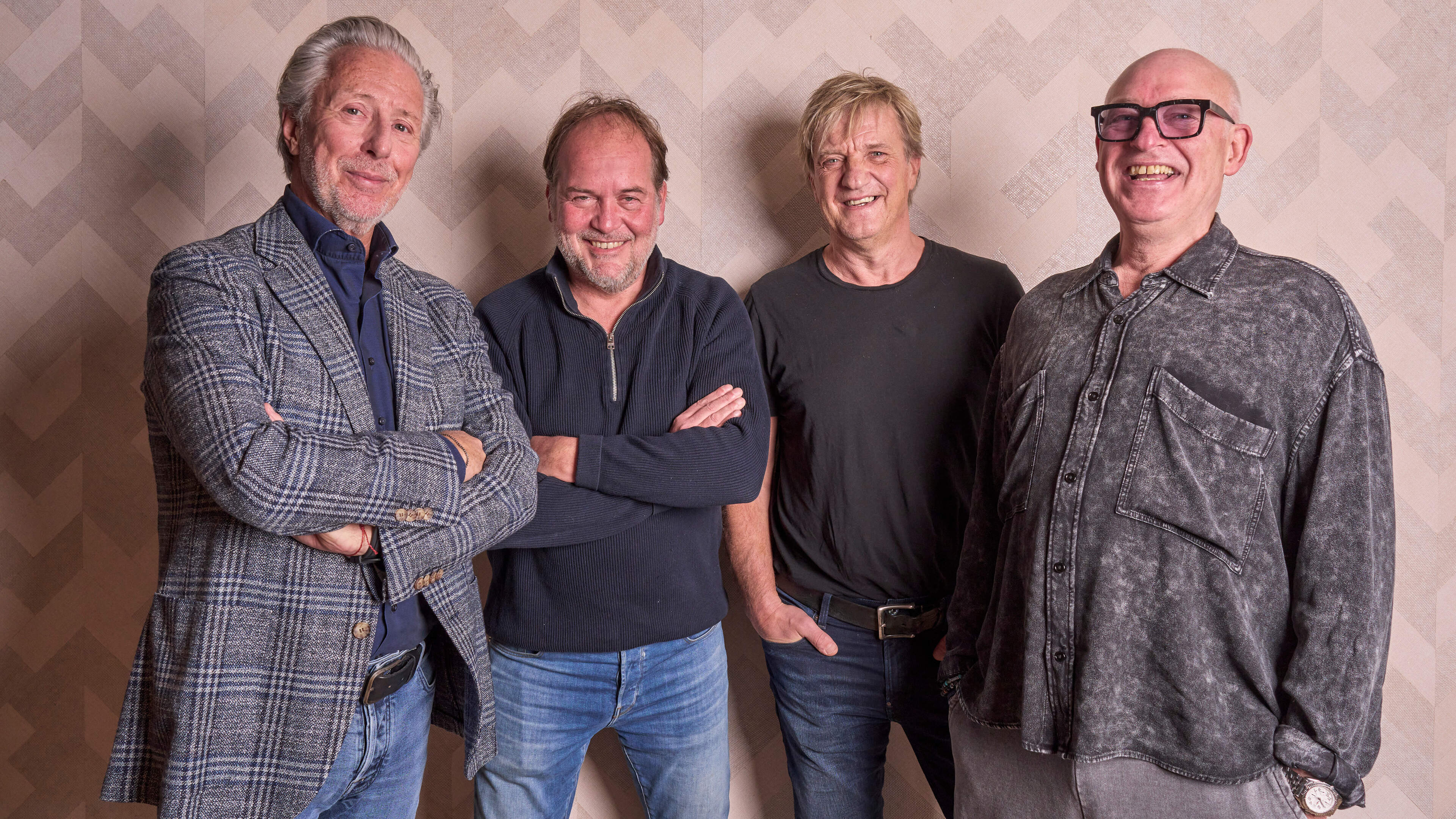 ’FC Twente en AZ gaan liever niet door met John van den Brom en Leeroy Echteld’