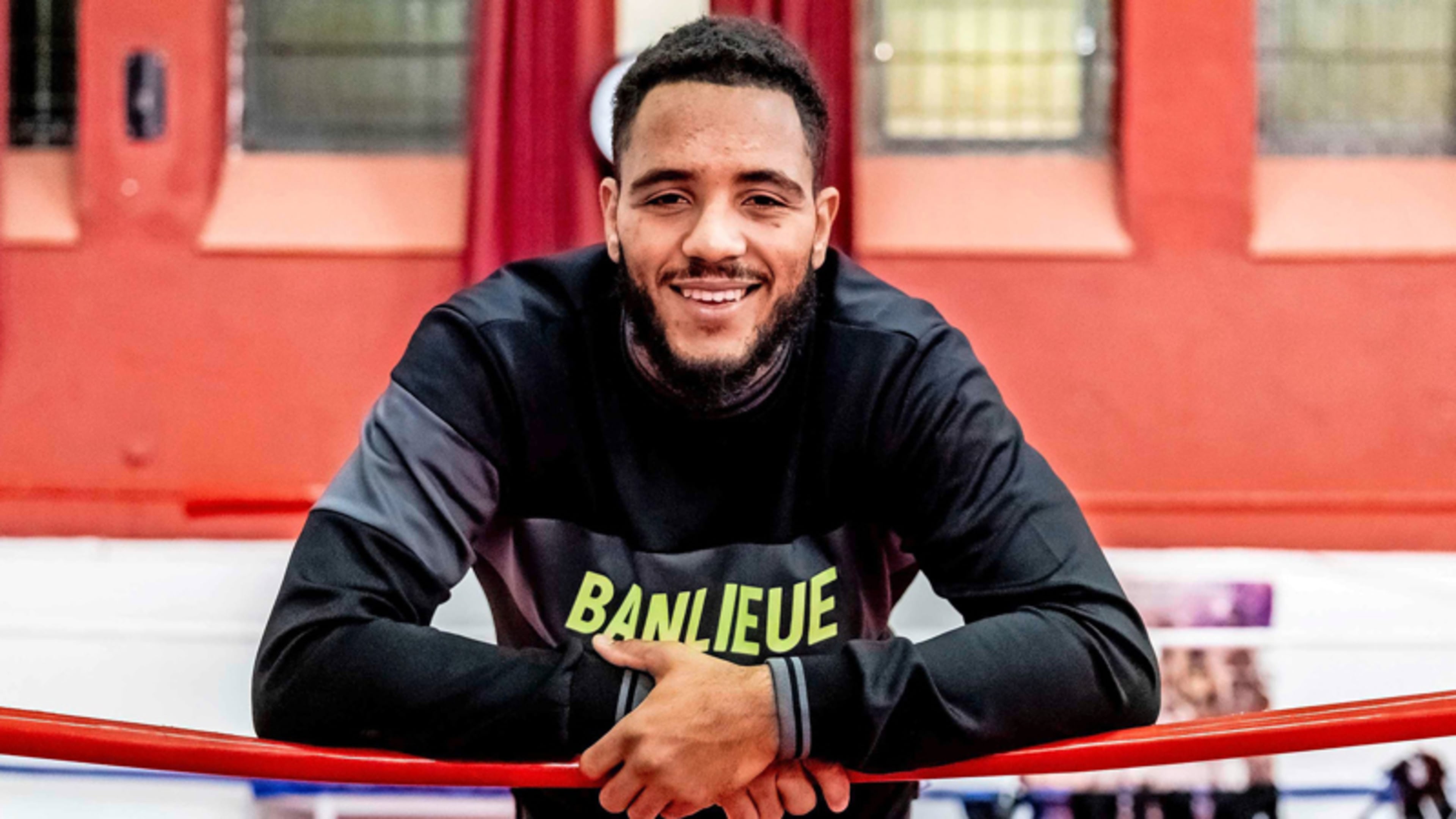 Wereldkampioen kickboksen over avontuur Rico Verhoeven: ‘Hij gaat veel geld verdienen’