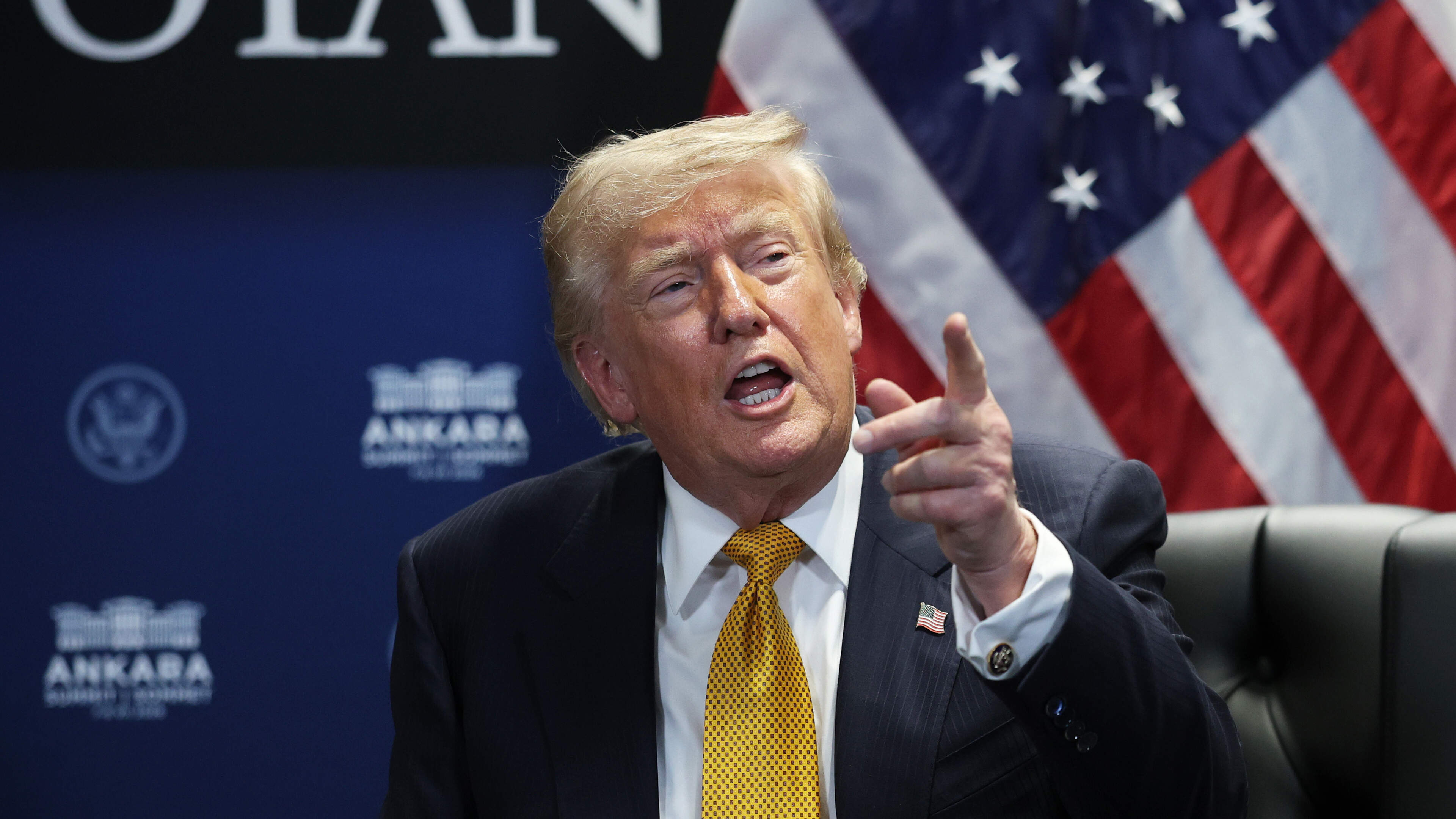 Donald Trump corrigeert Thomas Tuchel: ’Jullie hebben een fout gemaakt door Harry Kane op te stellen als verdediger’