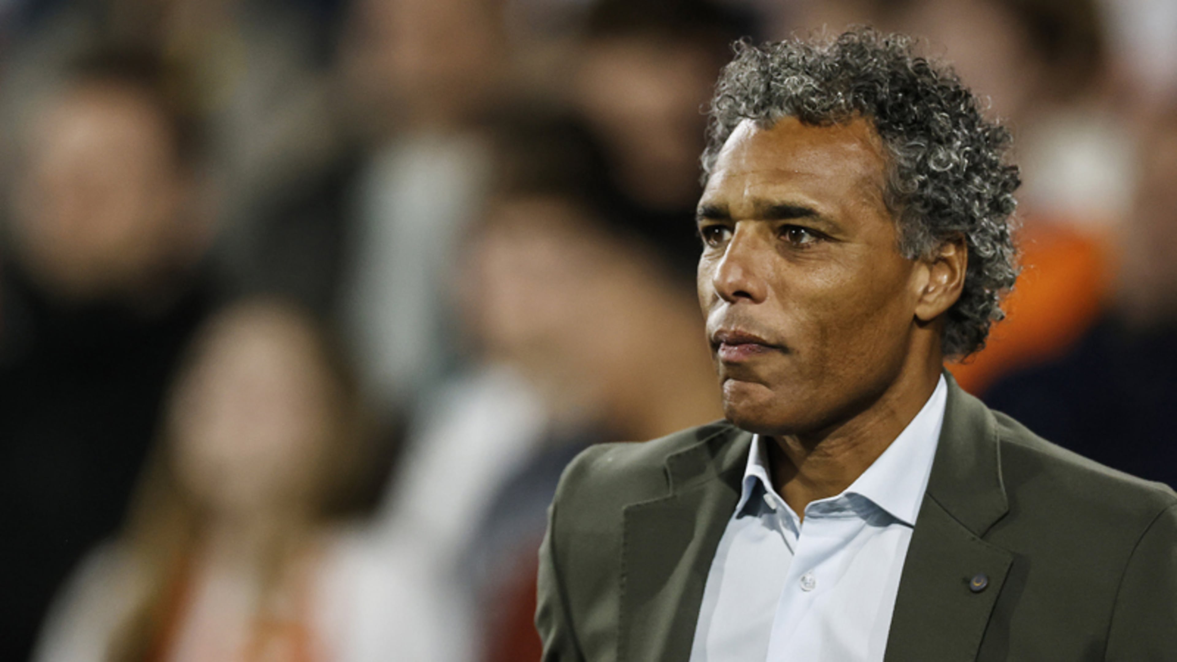 Na vertrek Pierre van Hooijdonk bij NAC: ’Hij besodemieterde de club’