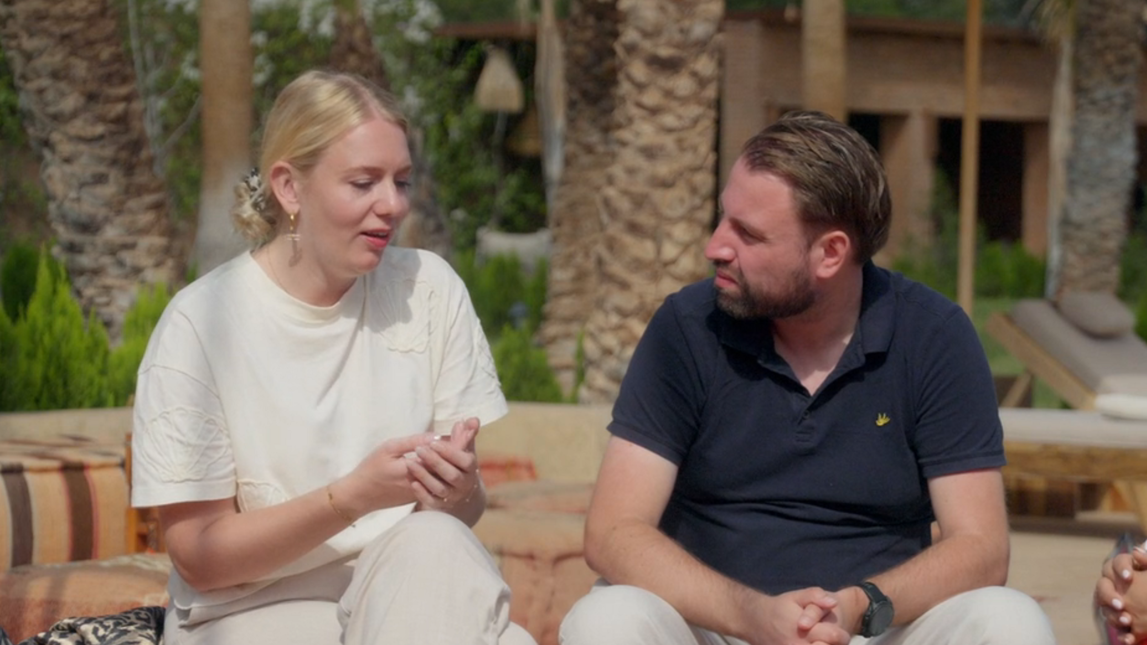 MAFS: Nick maakt het bont in slaapkamer, maar Joyce zit niet te wachten op smekende ’puppy’ naast haar bed