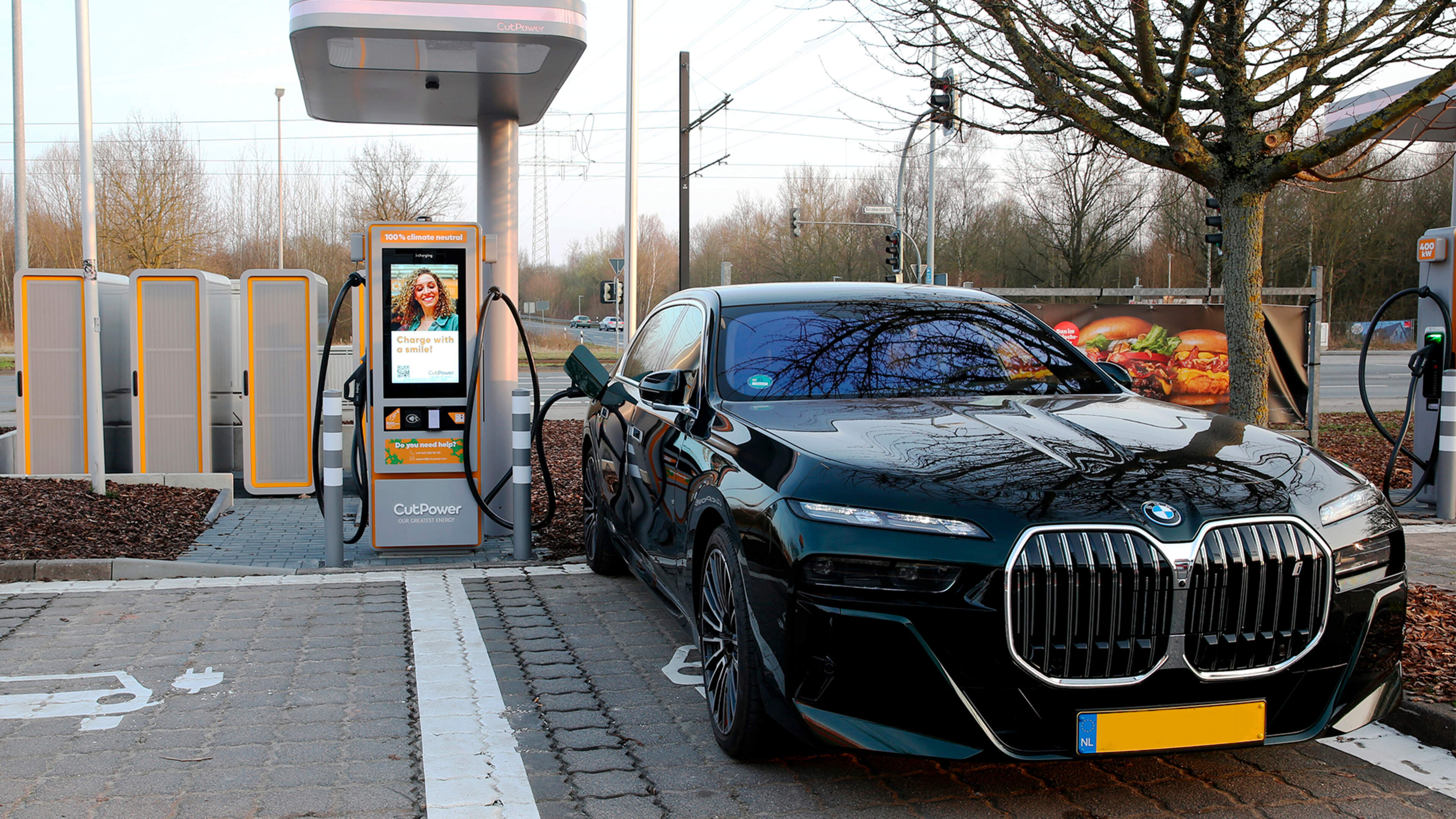 Eurocommissarissen klagen over rit naar Straatsburg met elektrische auto: ’Reis kan wel zeven uur duren’