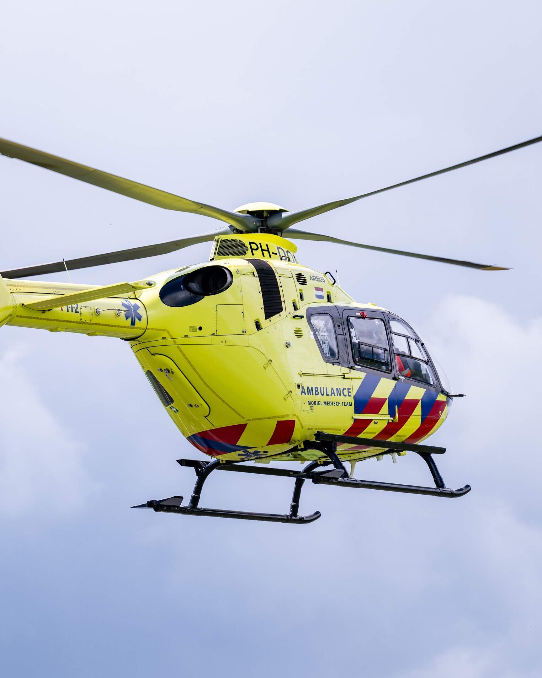 Overleden persoon bij zwembad de Waterdam: politieonderzoek | De Telegraaf