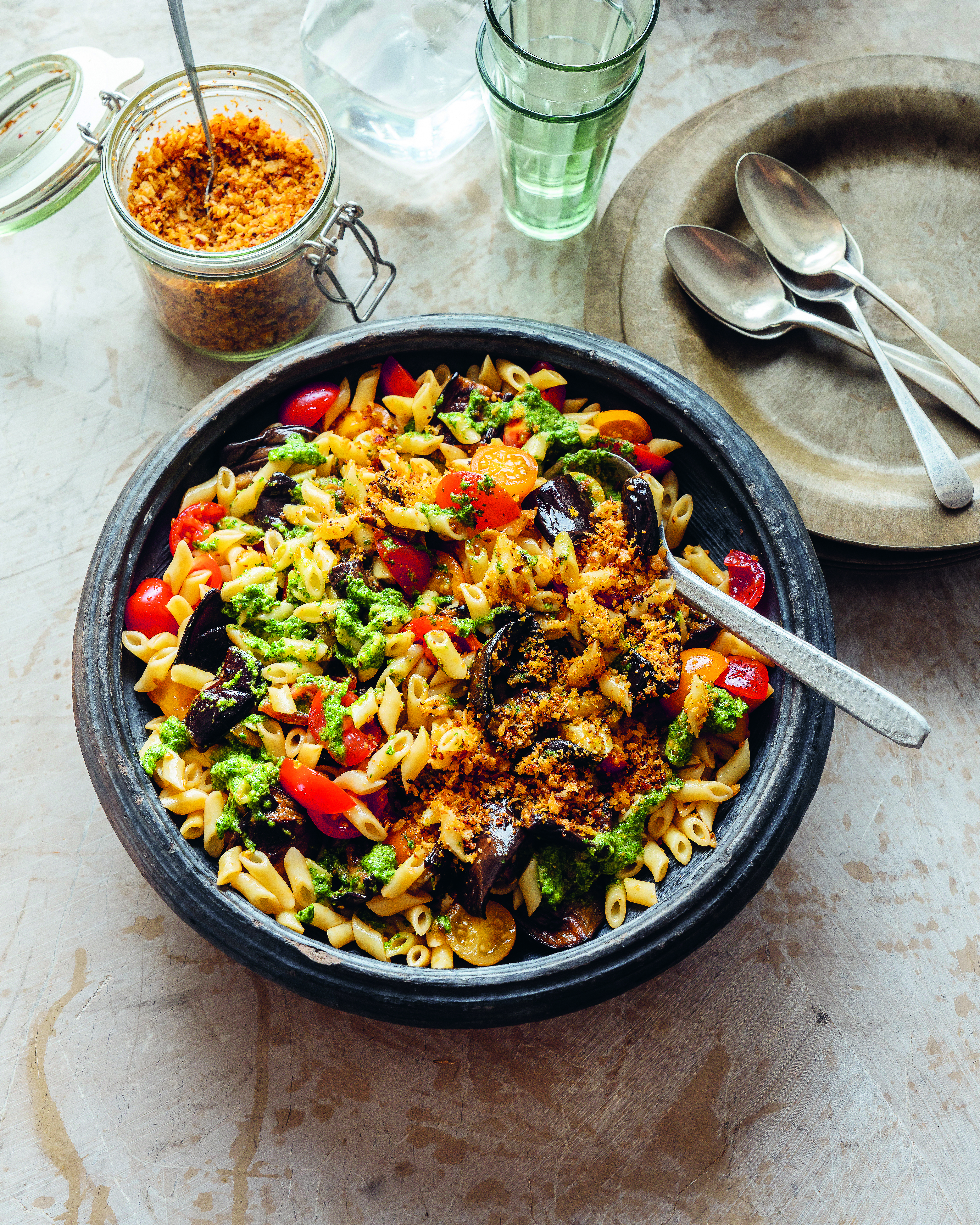 Smullen van de pastasalade à la Norma