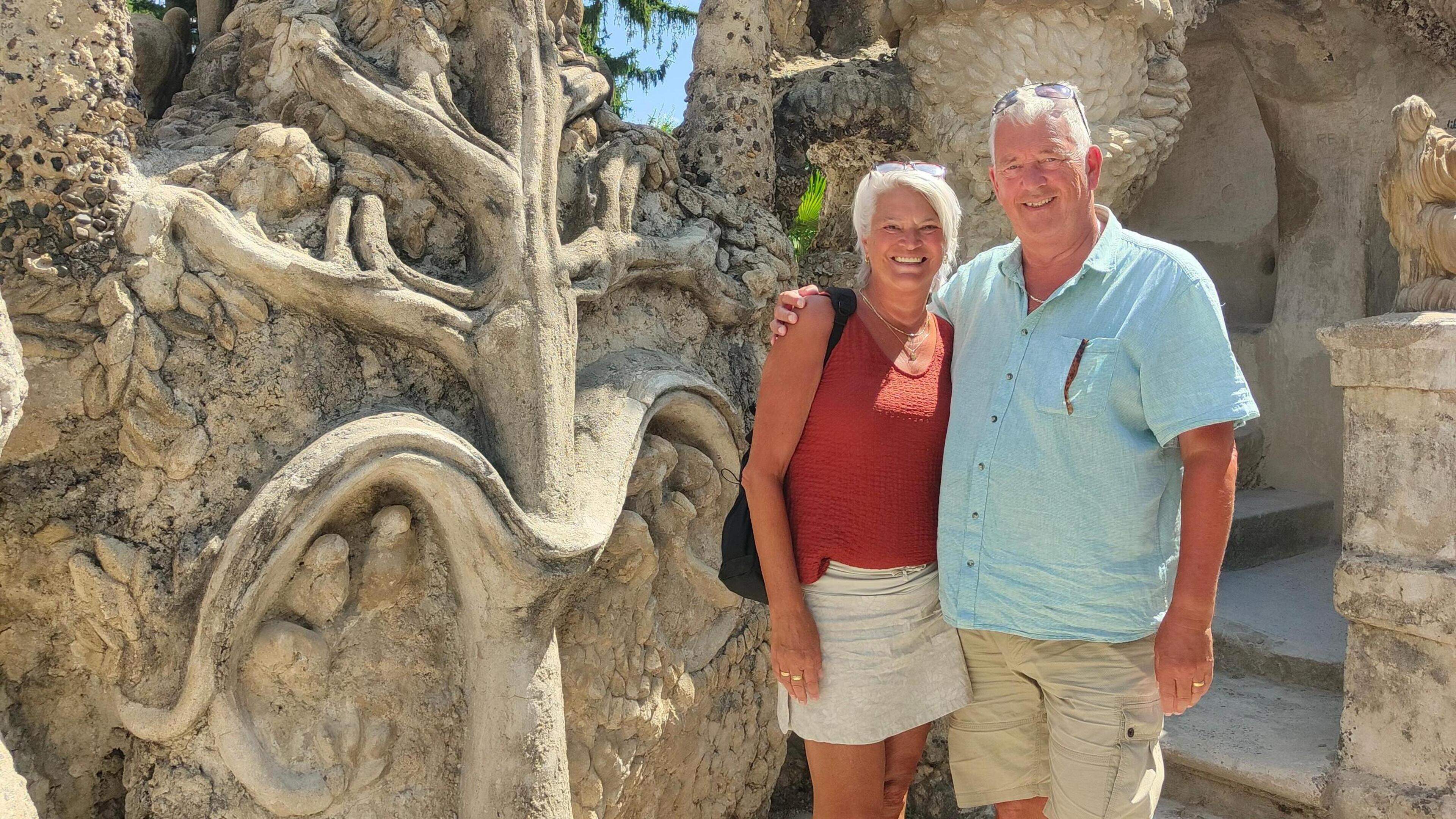 Loes (64) gaat ruim vier weken op vakantie naar Frankrijk voor paar duizend euro: ’Caravanreis goedkoper dan mensen denken’