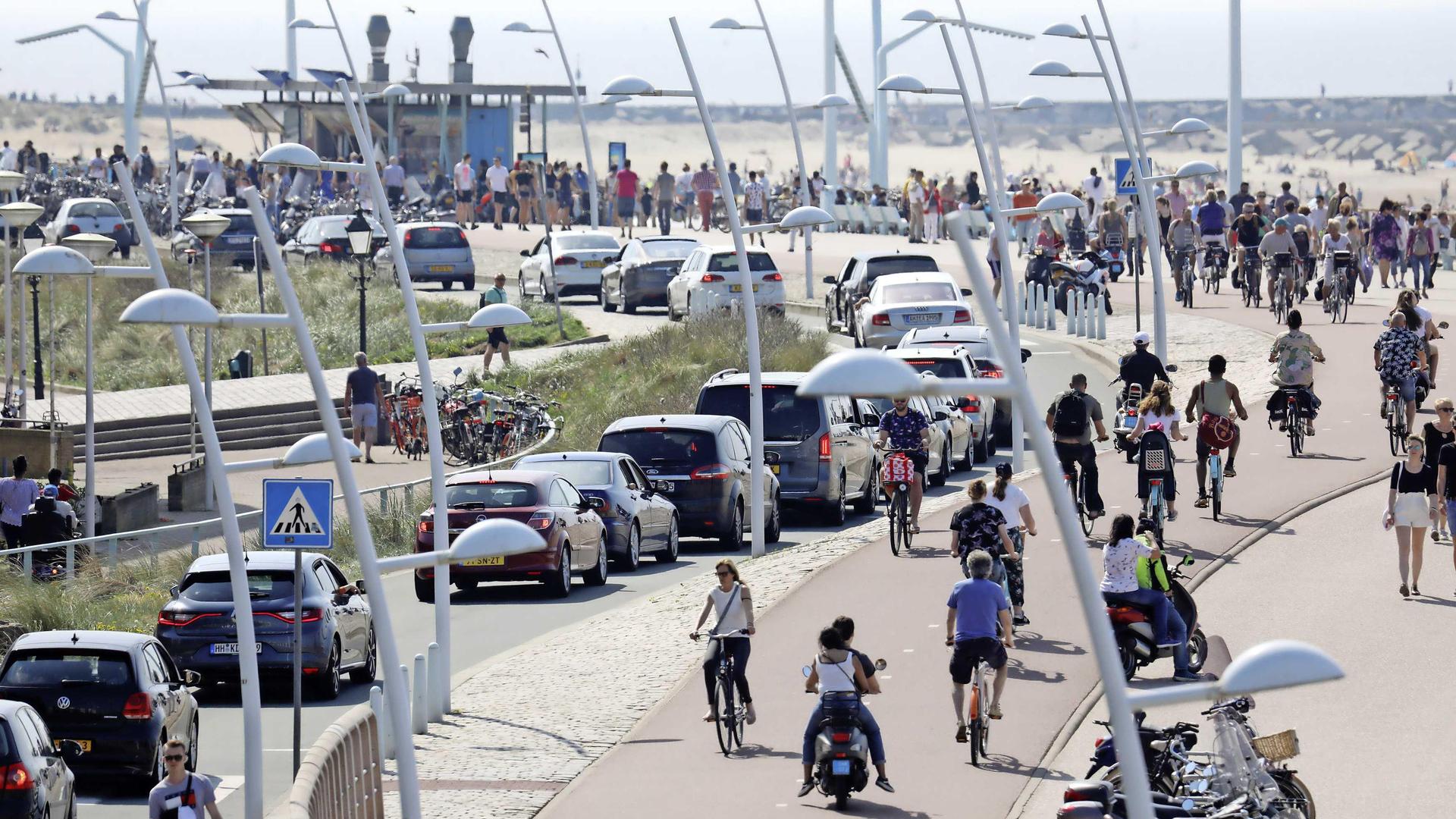 Files naar het strand zijn op warme zomerdagen een zekerheid. 