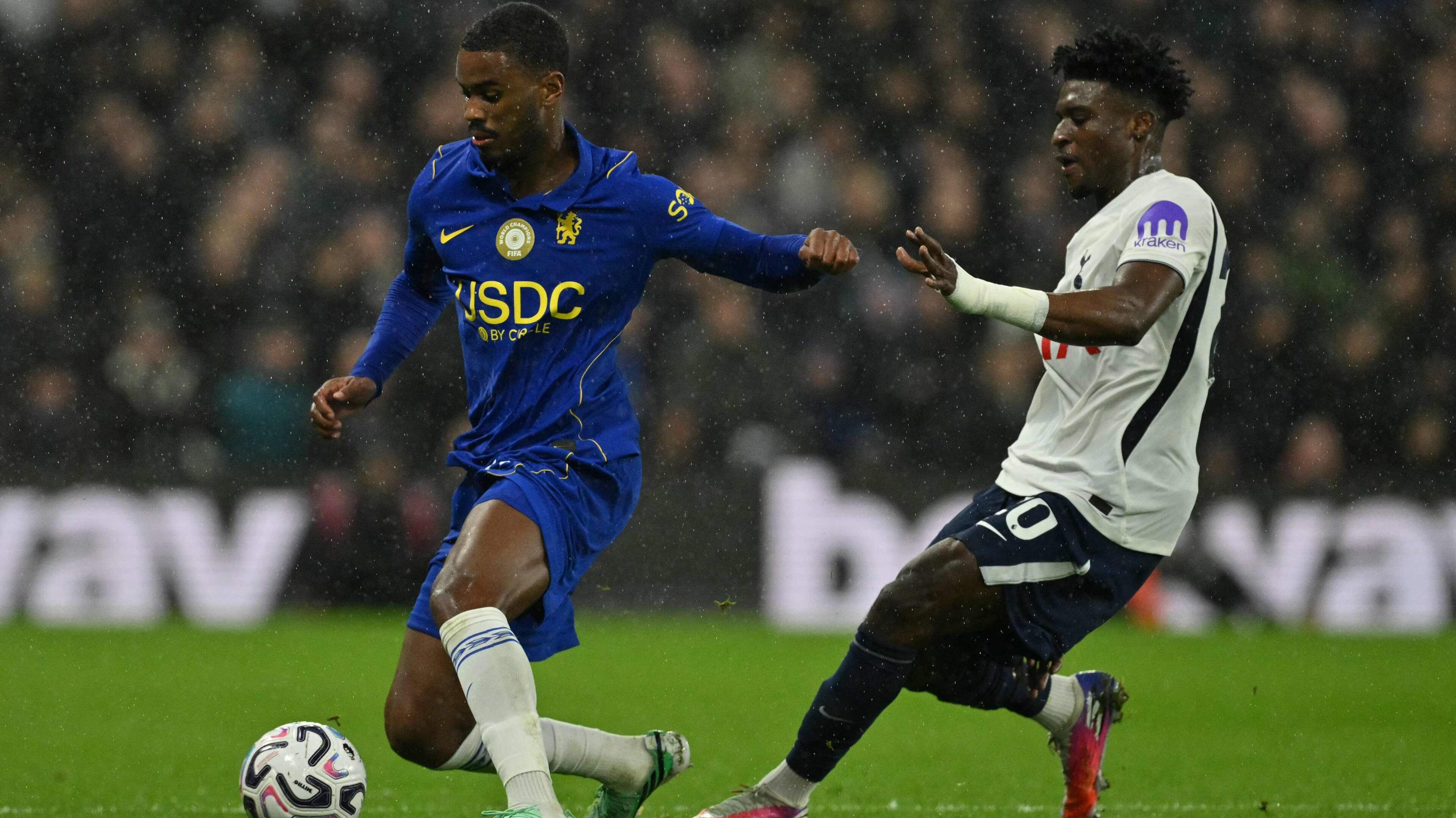 LIVE buitenlands voetbal | Tottenham boekt heerlijke derbyzege bij Chelsea, kleine winst Dortmund