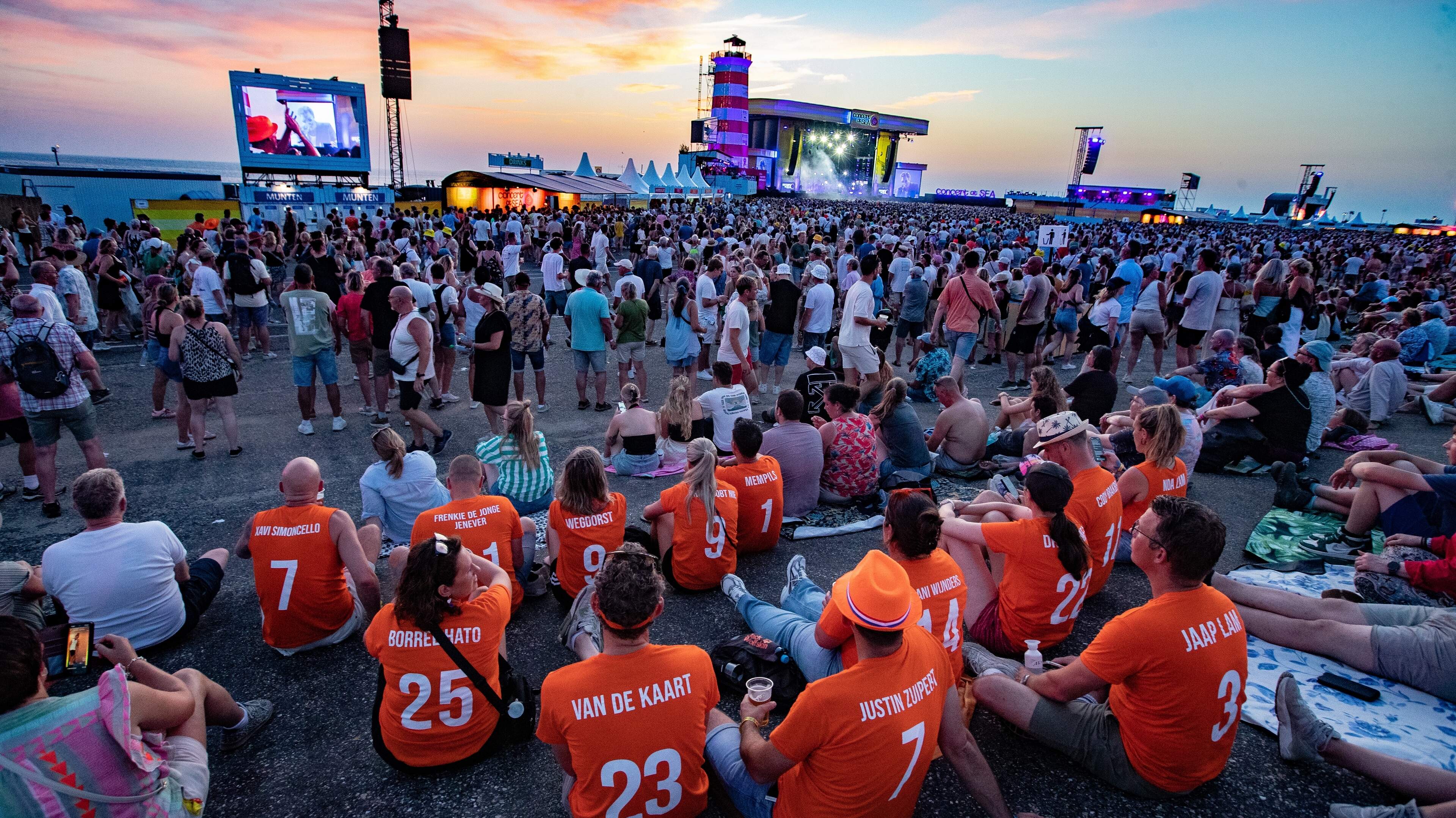LIVE | ’Bliksem ingeslagen bij Concert at Sea, bezoekers weggestuurd’