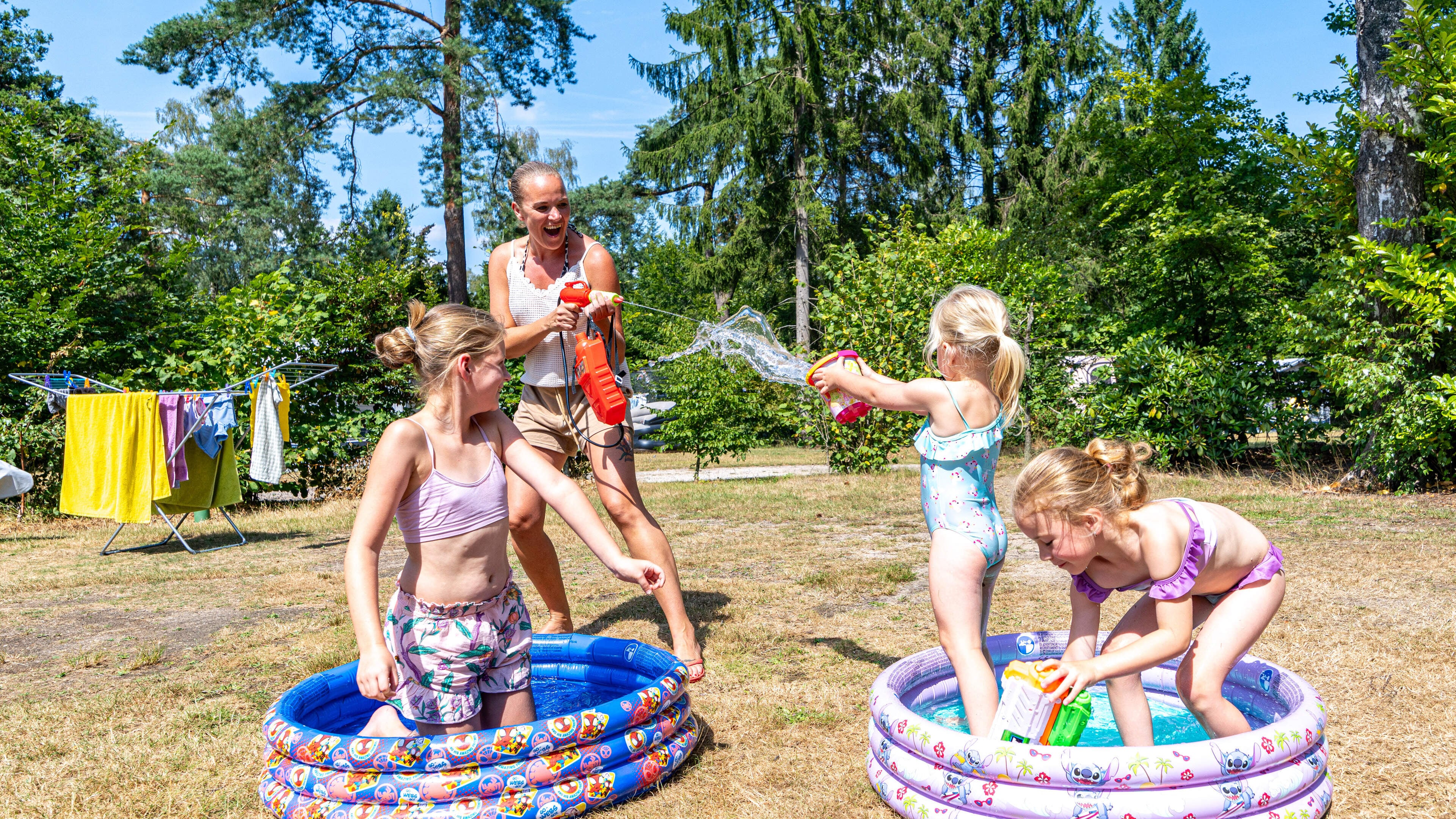 Natuur nog kurkdroog na regen, bosbrandexpert waarschuwt: ’Druppel op gloeiende plaat’