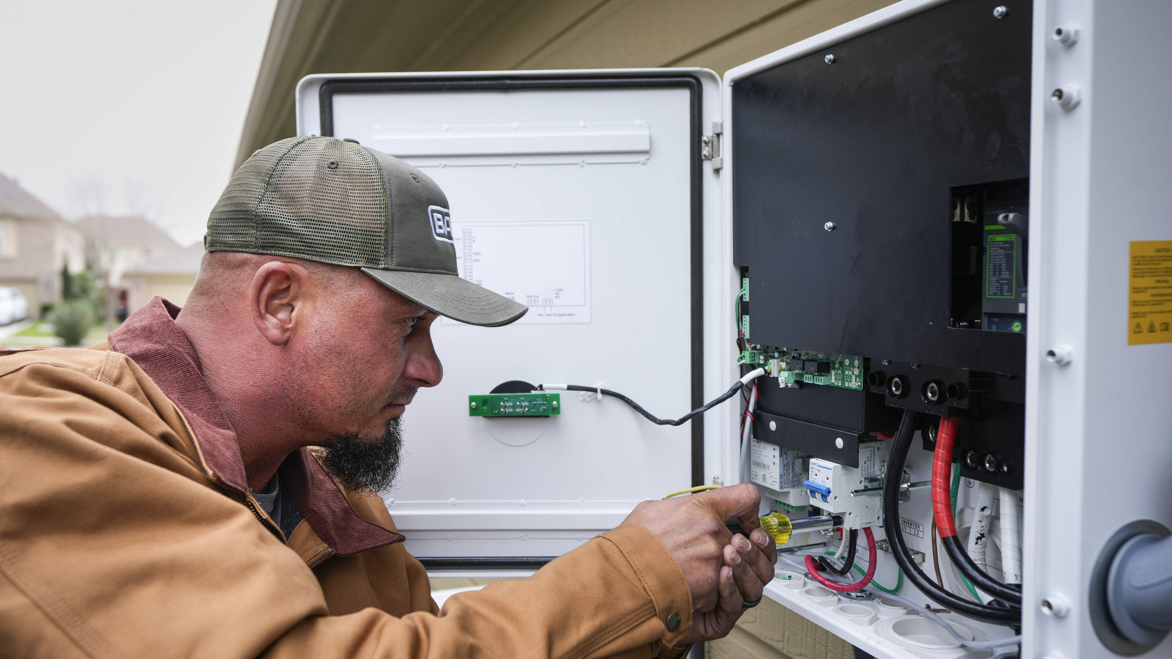 'Aggressive' home battery sellers exploit fear of power shortages: 'Consumers are being blindsided'