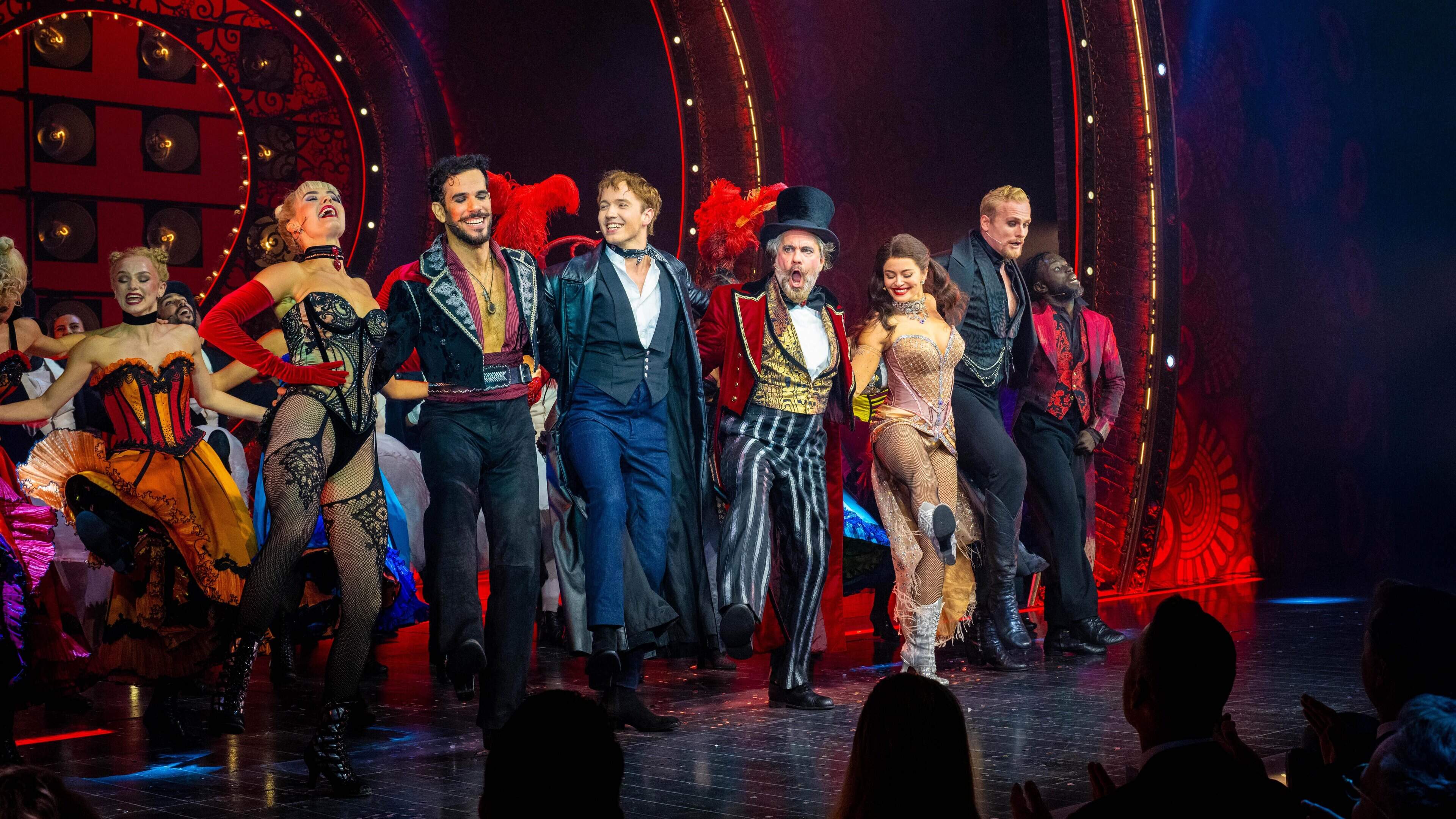 Podium Beatrix Theater onder water door technisch defect, shows dit weekend afgelast