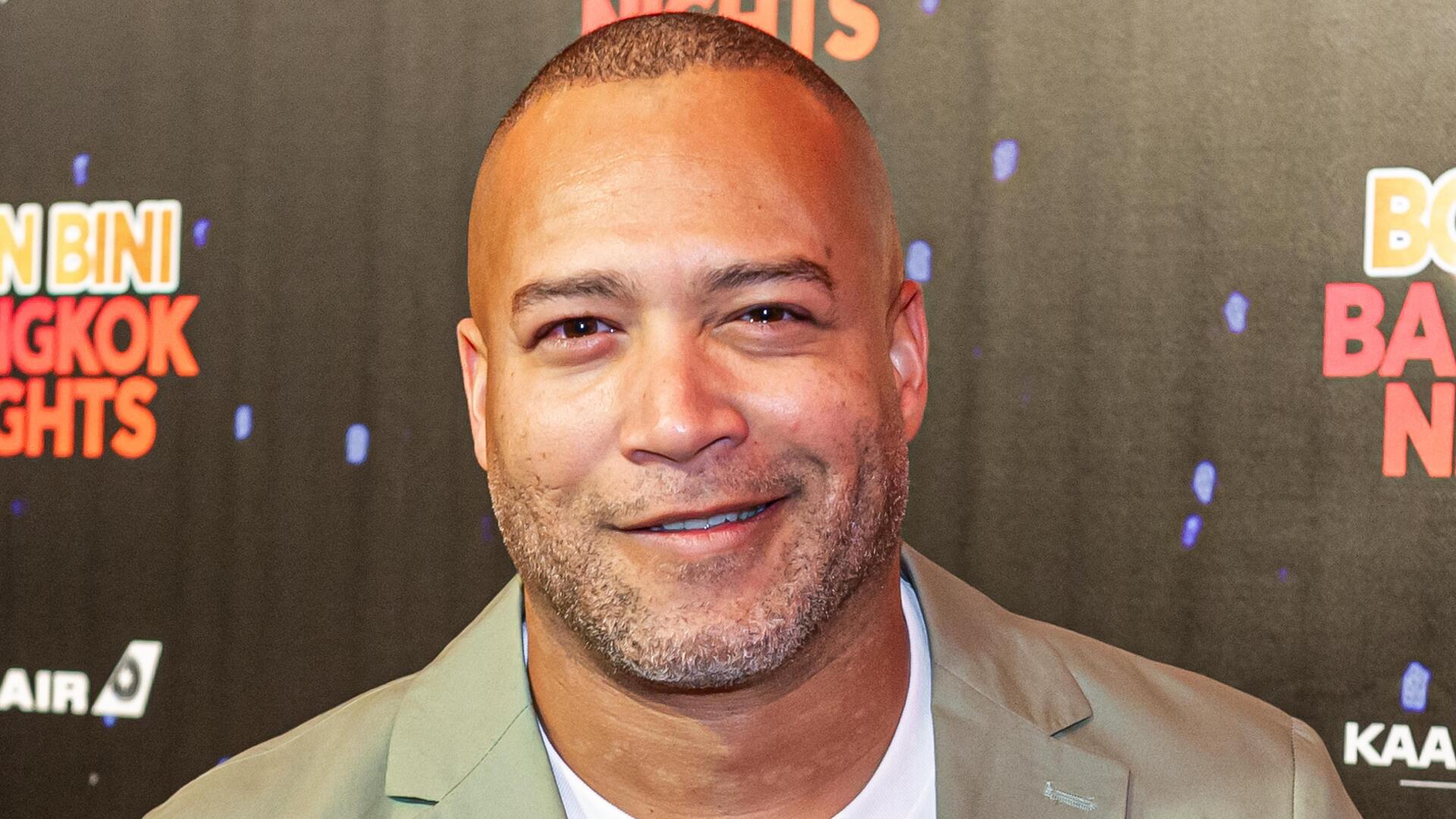 Everon Jackson Hooi tijdelijk vervangen in GTST na reisongeluk:  'Ingewikkelde operatie' | De Telegraaf