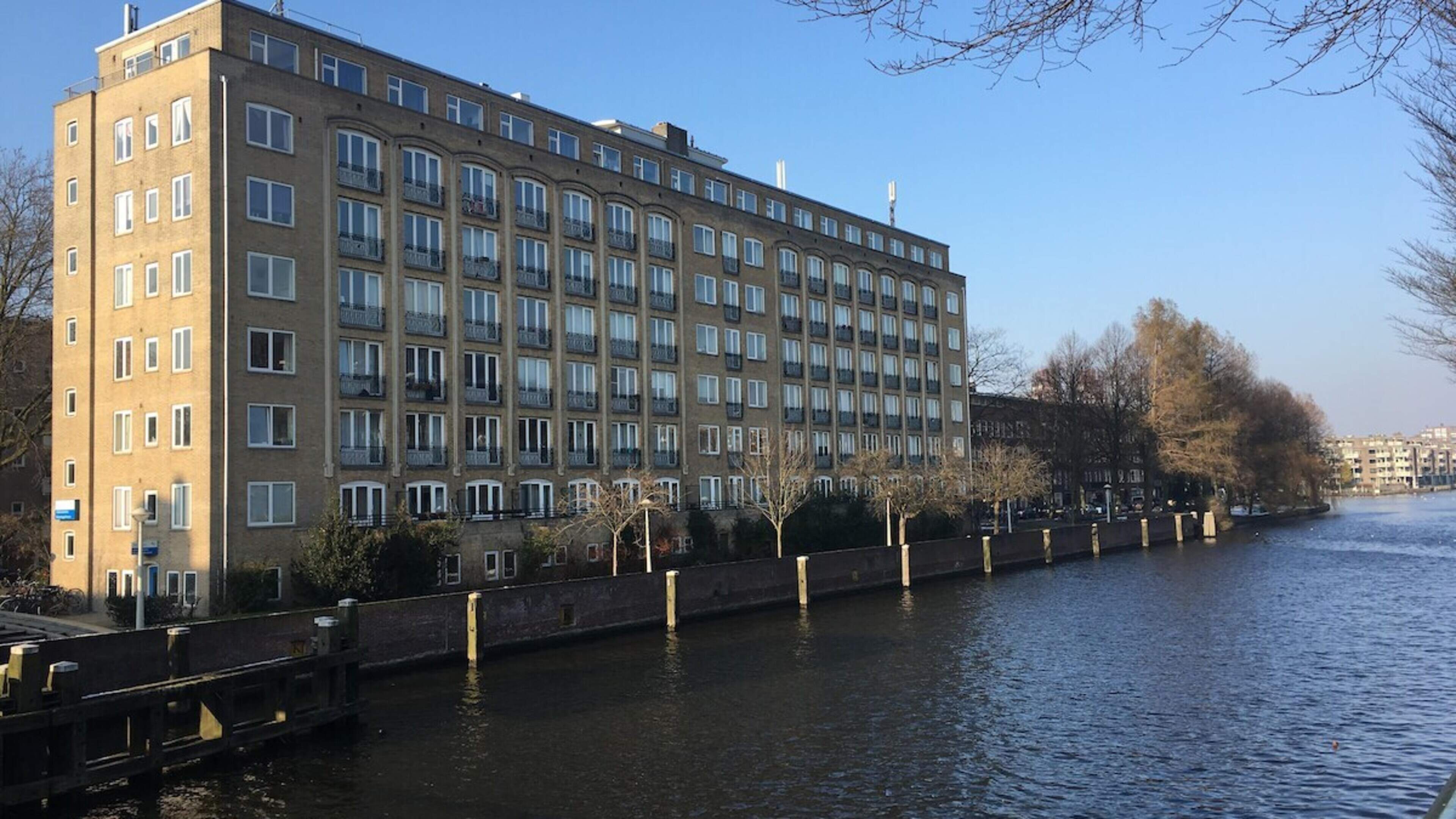 Tiny 11-square-meter room without bathroom or kitchen for nearly €100,000 sparks outrage