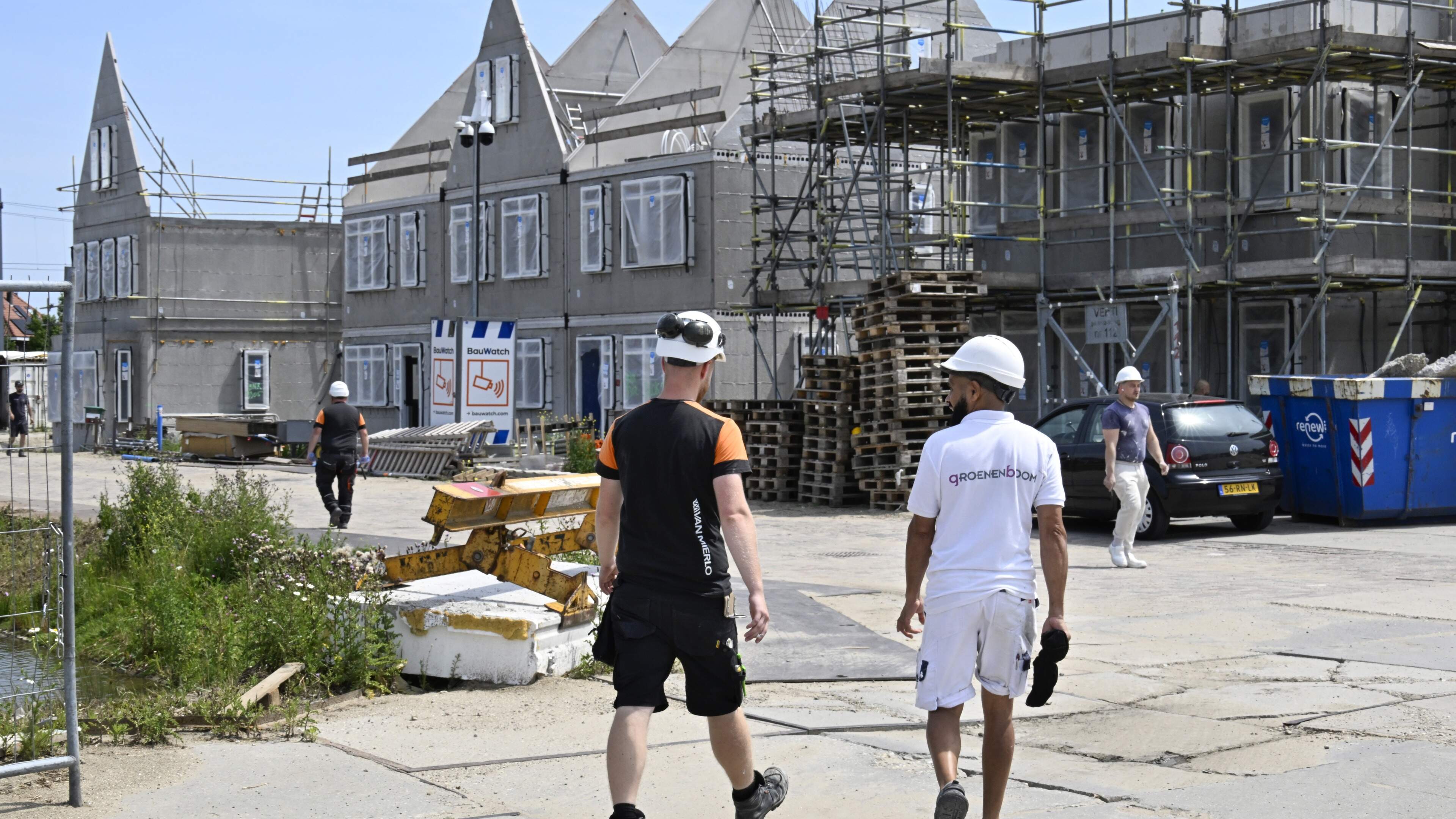 Sales of new owner-occupied homes fall sharply