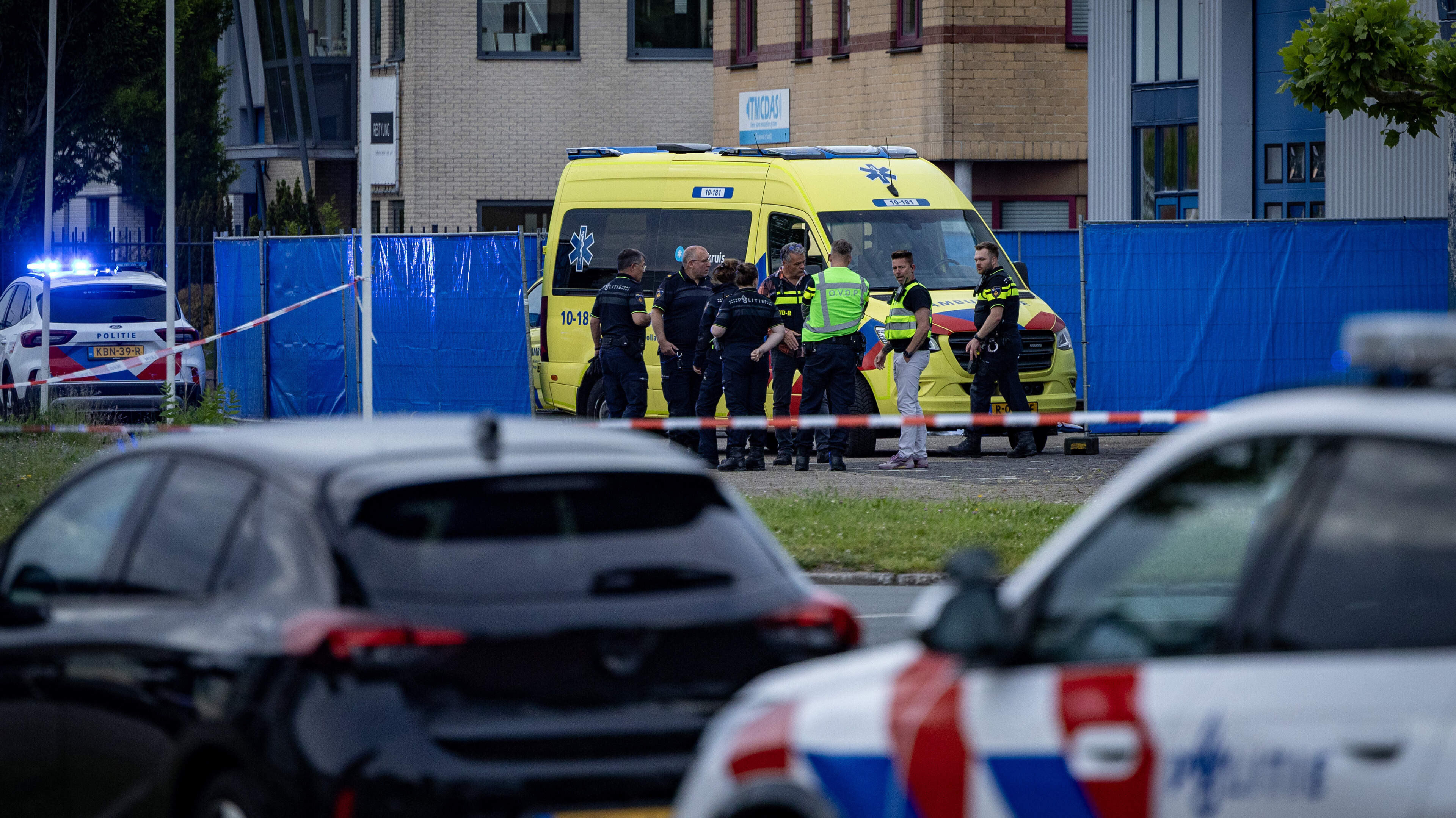 Doodgestoken Brit in Heerhugowaard is gezochte verdachte in dubbele moordzaak op Pieter Hoovers en zijn Thaise vrouw