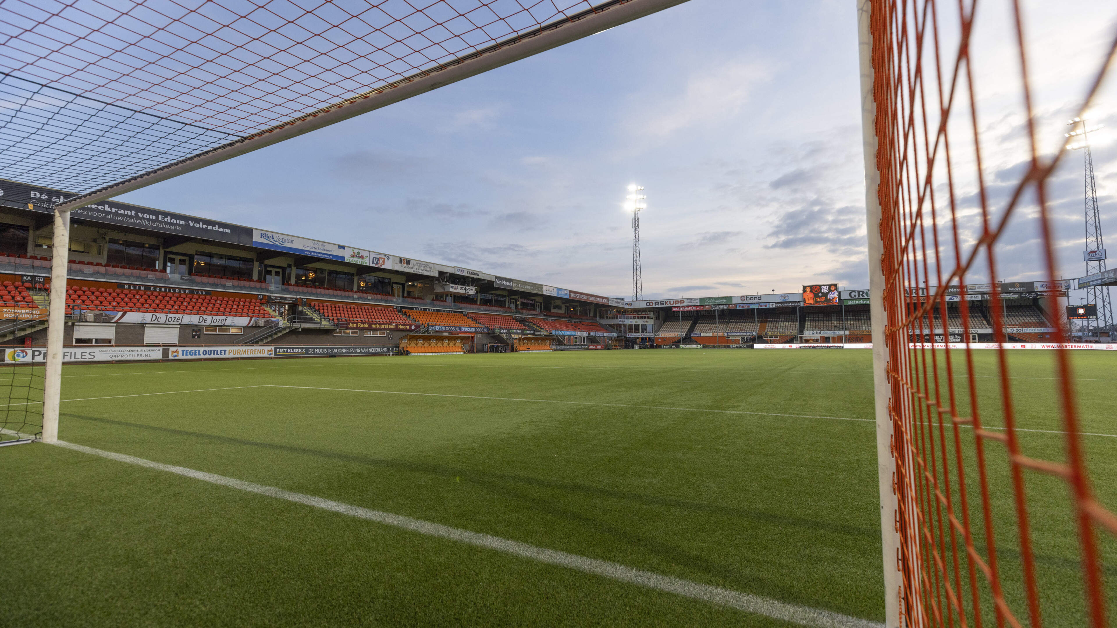 Ajax speelt vanwege concerten Harry Styles eventuele play-offs in Volendam