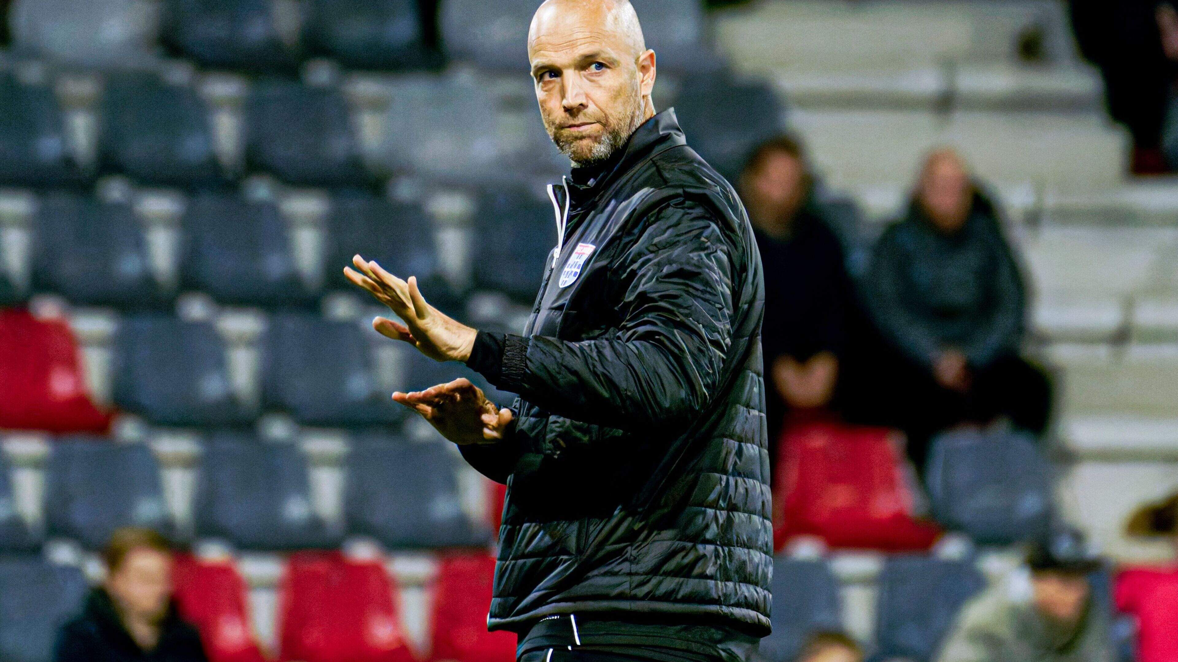 SK Beveren gaat op korte termijn Tim Bakens aanstellen als nieuwe trainer