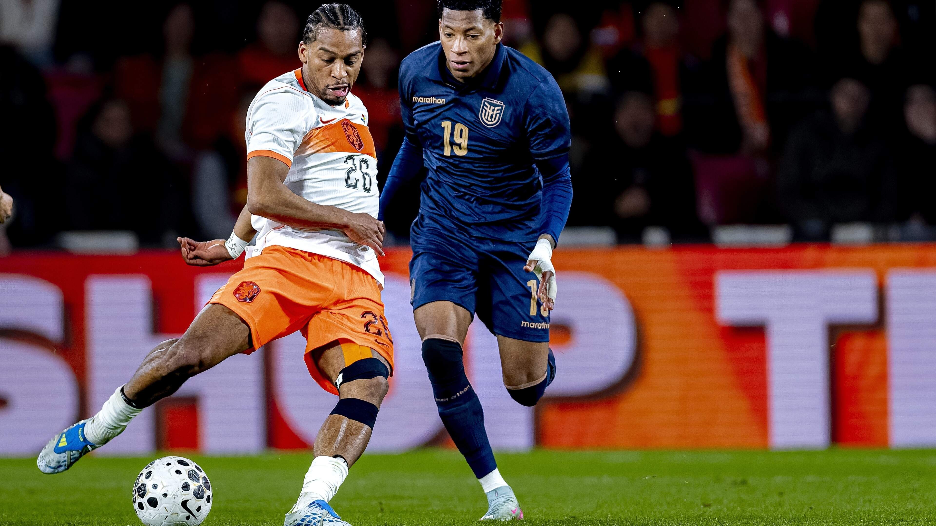 Quinten Timber overtuigd van WK-kans: ’Ronald Koeman weet wat hij aan me heeft’