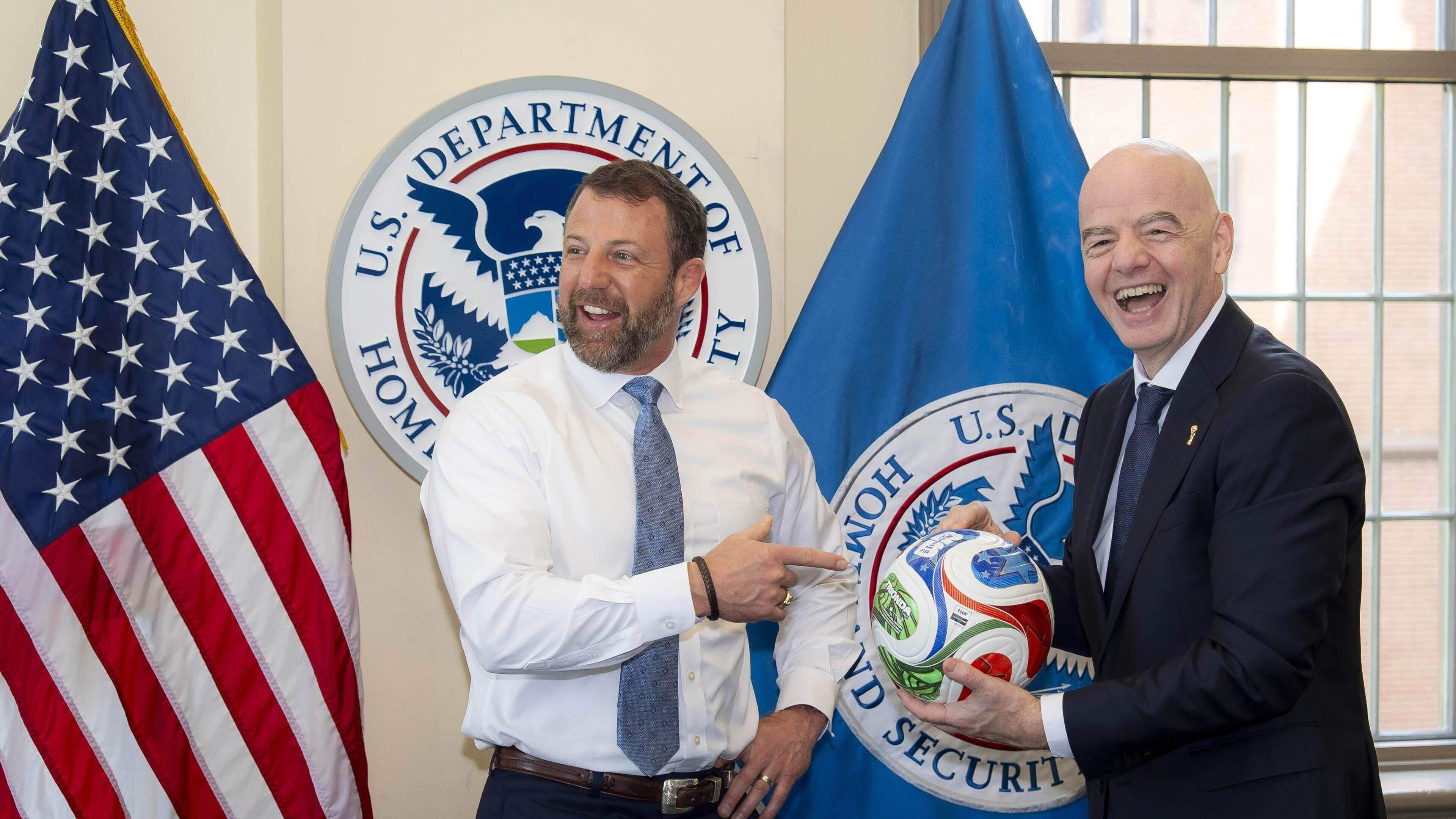 Is reizen naar WK in de VS gevaarlijk? Mensenrechtenorganisaties waarschuwen reizigers