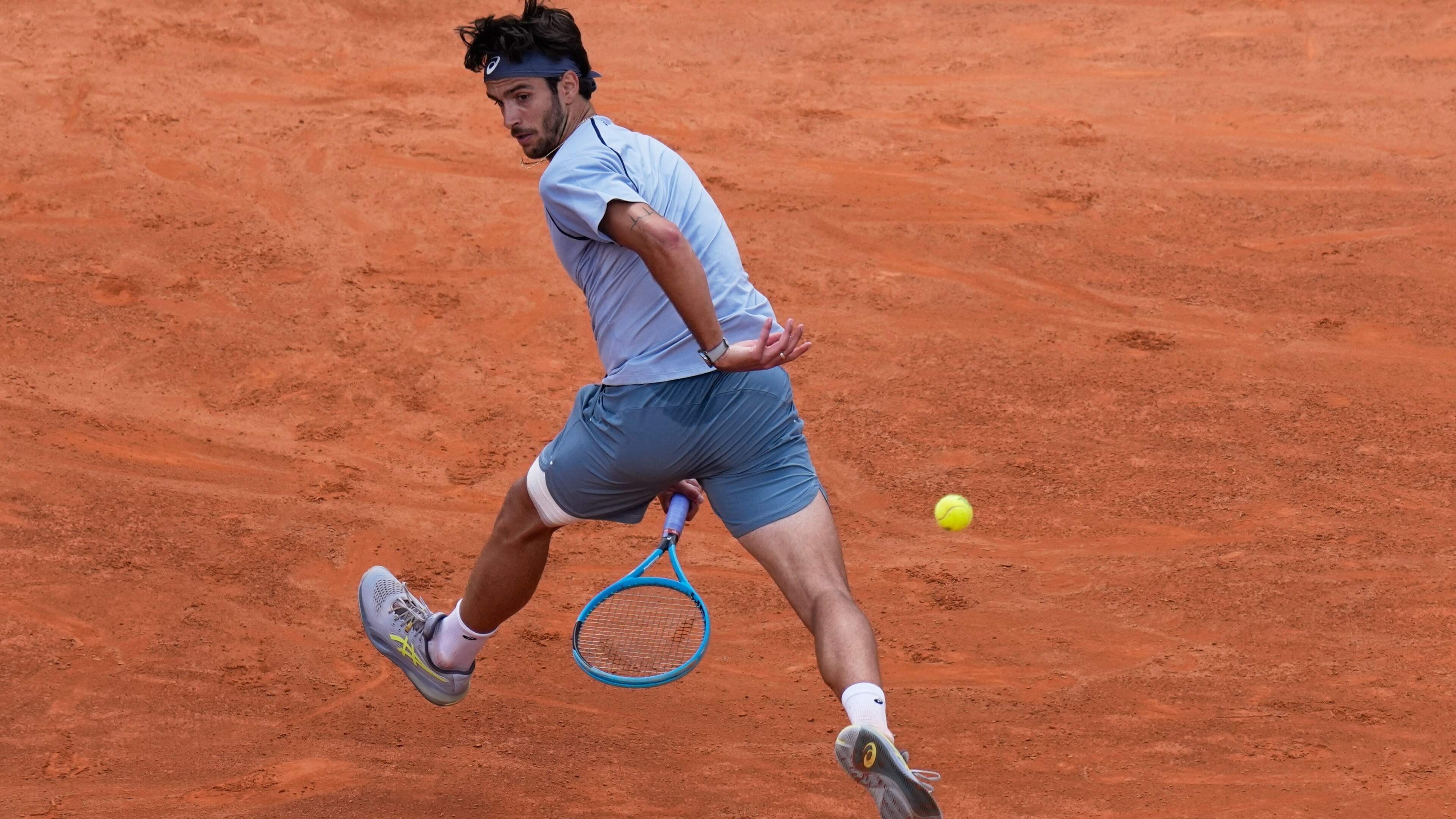 Roland Garros moet na Carlos Alcaraz volgende smaakmaker missen: ’Het is moeilijk om te verwerken’