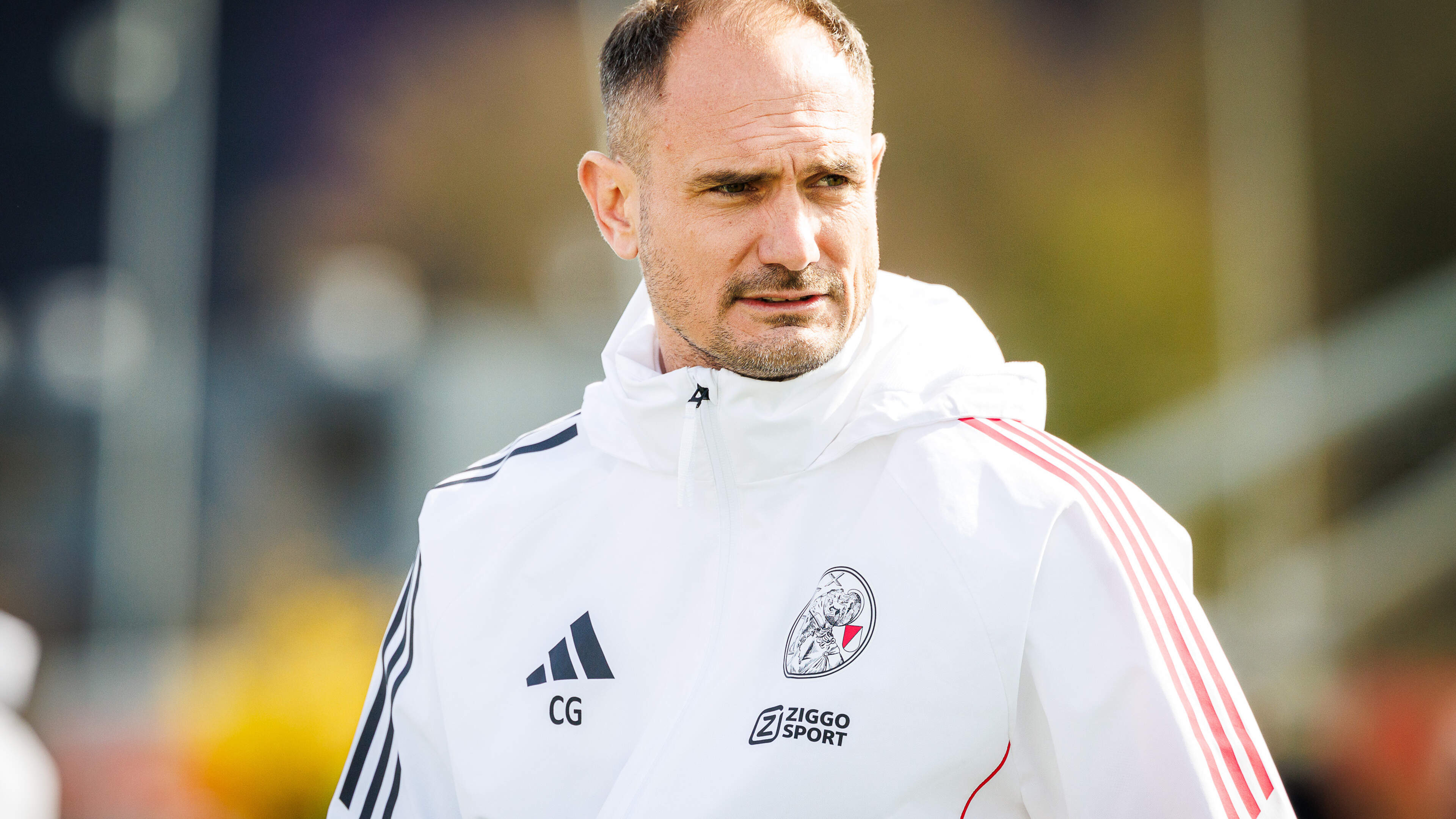 Van assistent tot hoofdtrainer: Carlos Garcia krijgt de leiding over Jong Ajax