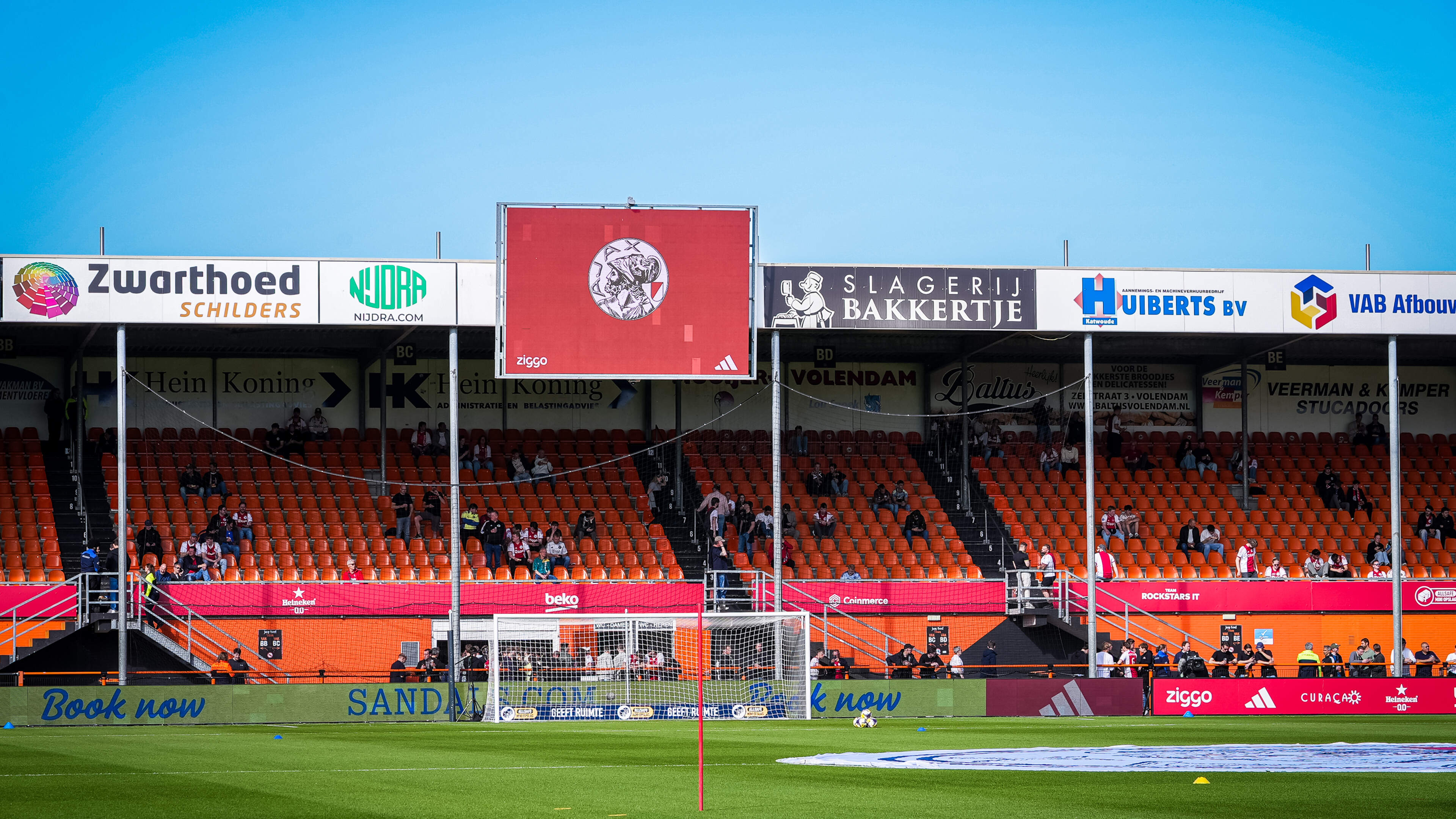 LIVE play-offs: haalt Ajax de finale door FC Groningen te verslaan?