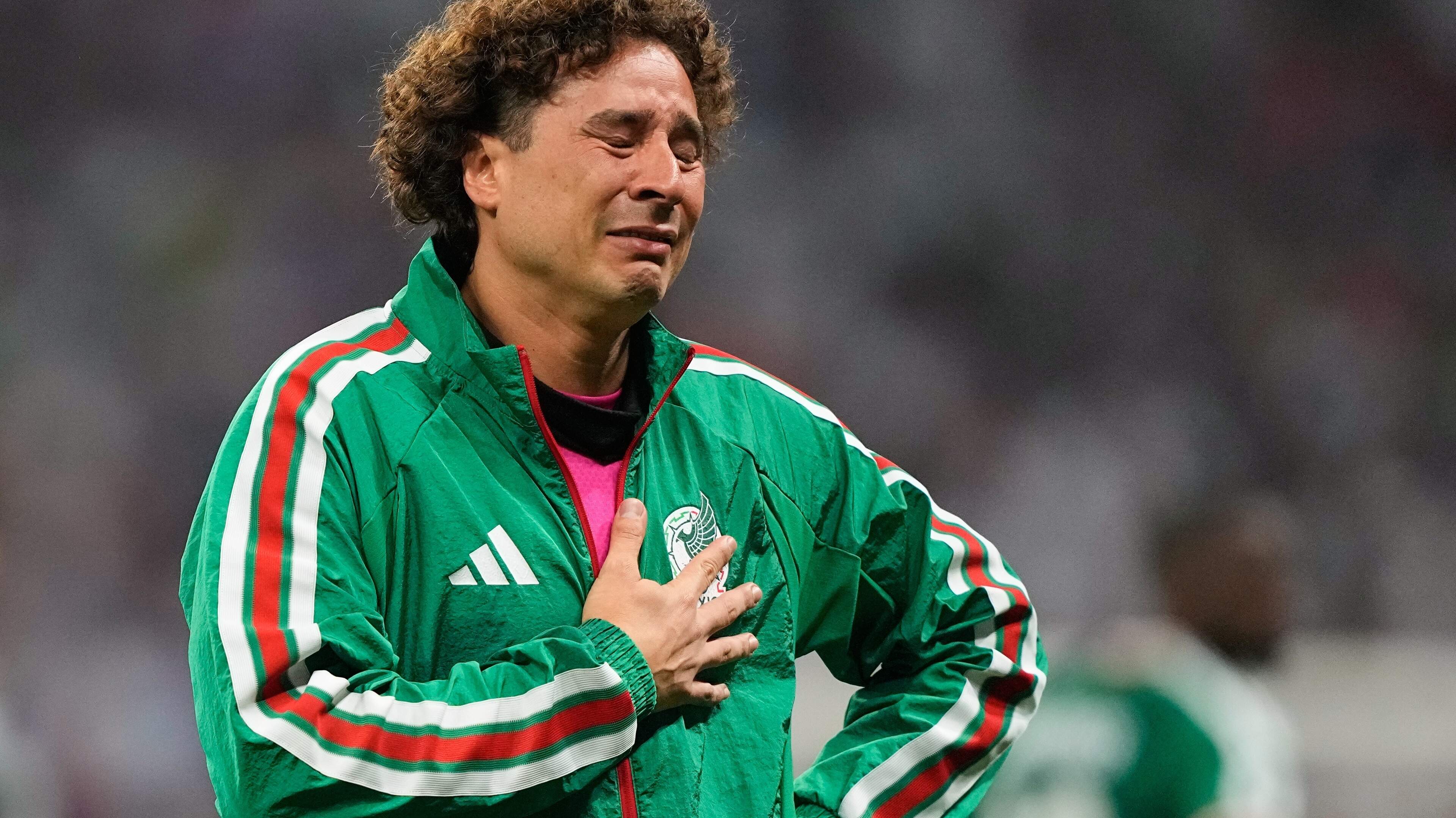 Recordkeeper Guillermo Ochoa stopt na 22 jaar: ’Ik heb alles voor Mexico gegeven’