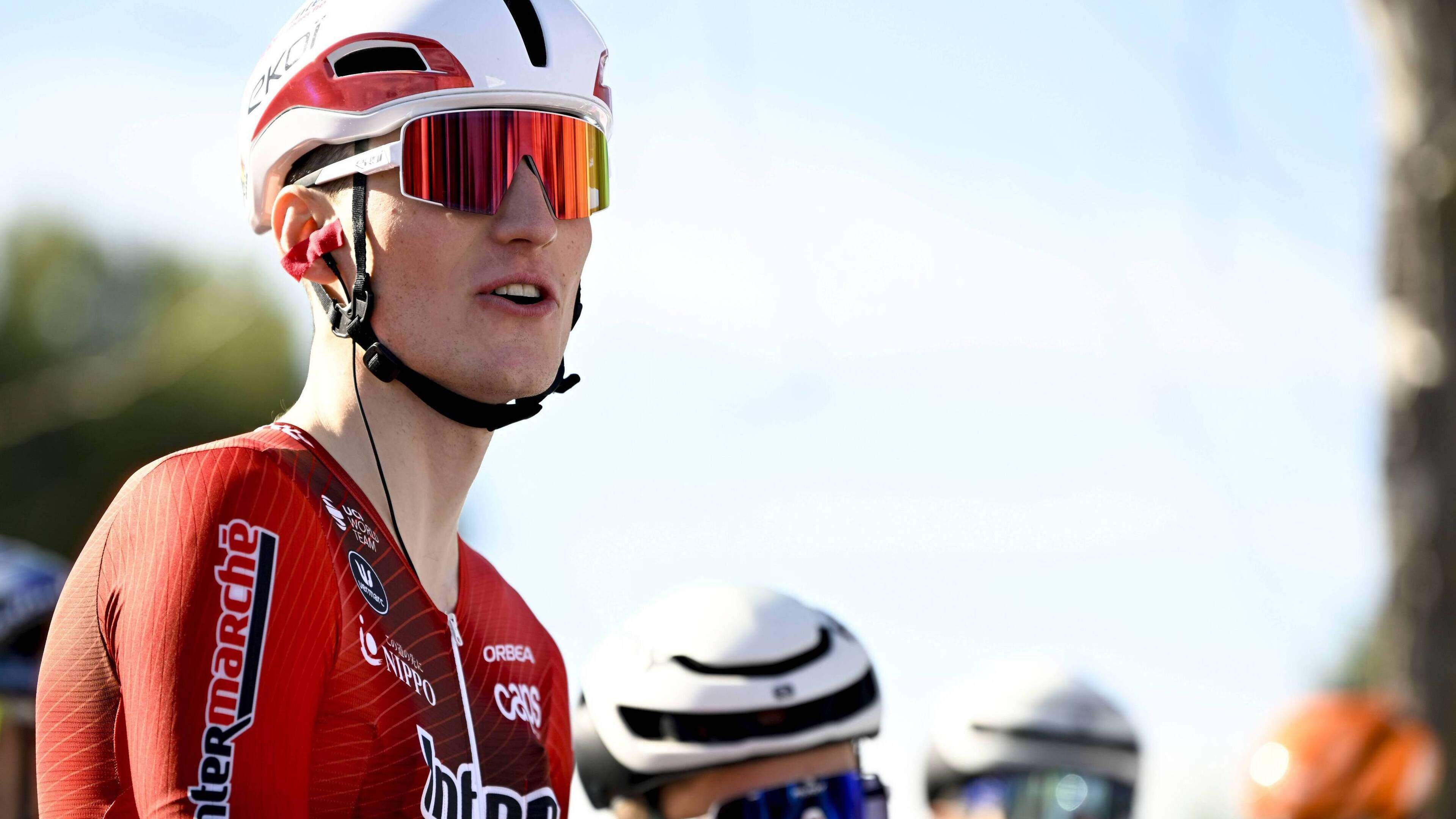 Selectie Lotto-Intermarché vlak voor Giro d’Italia geveld door virus als gevolg van koeienvlaai op de weg