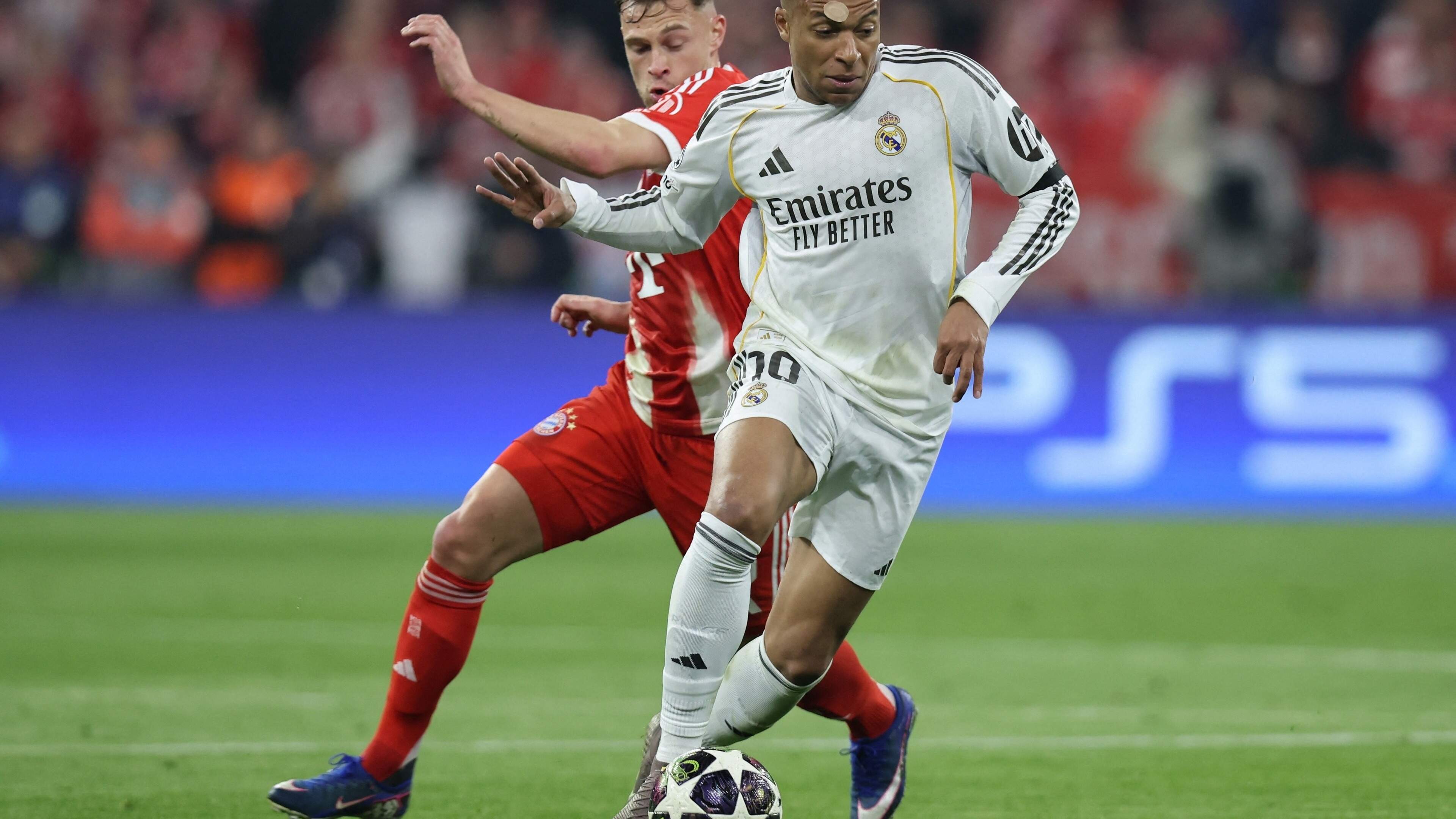 LIVE Champions League: na rode kaart voor Real Madrid deelt Bayern München in slotfase nog een dreun uit, ook Arsenal is er bijna