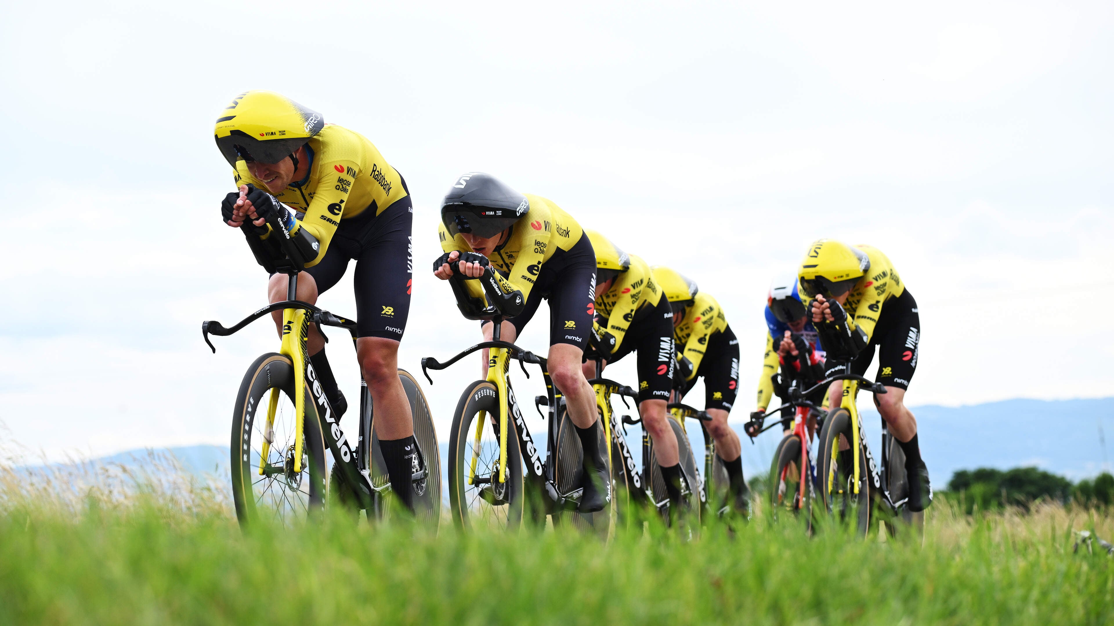 Generale voor openingsrit Tour de France zonder kopmannen: V