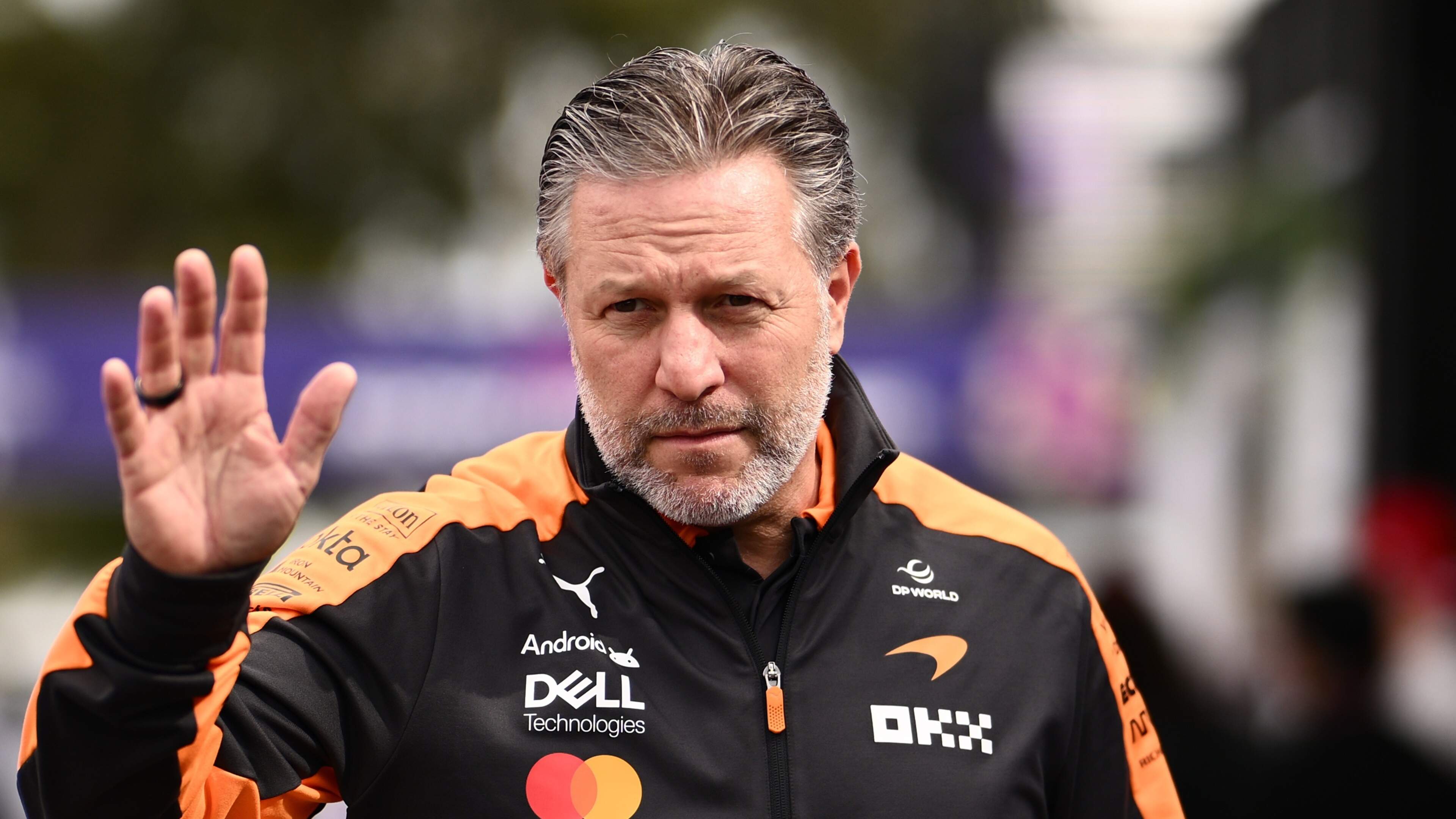 McLaren-baas Zak Brown waarschuwt voor ’oneerlijke situatie’ en afhakende fans: ’Niet gezond voor de Formule 1’