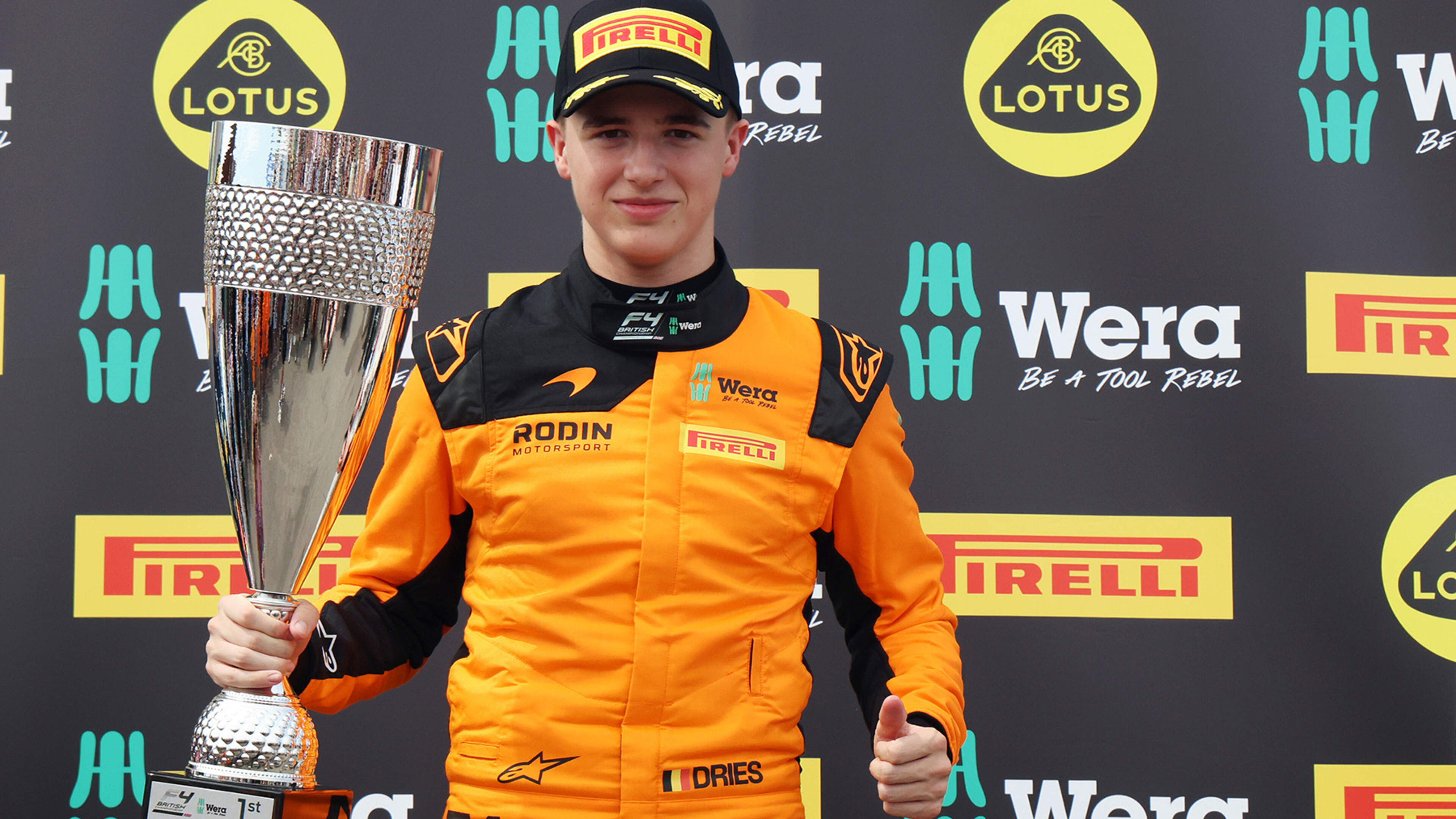 Max Verstappen gaat talentvolle Belgische coureur (15) begeleiden