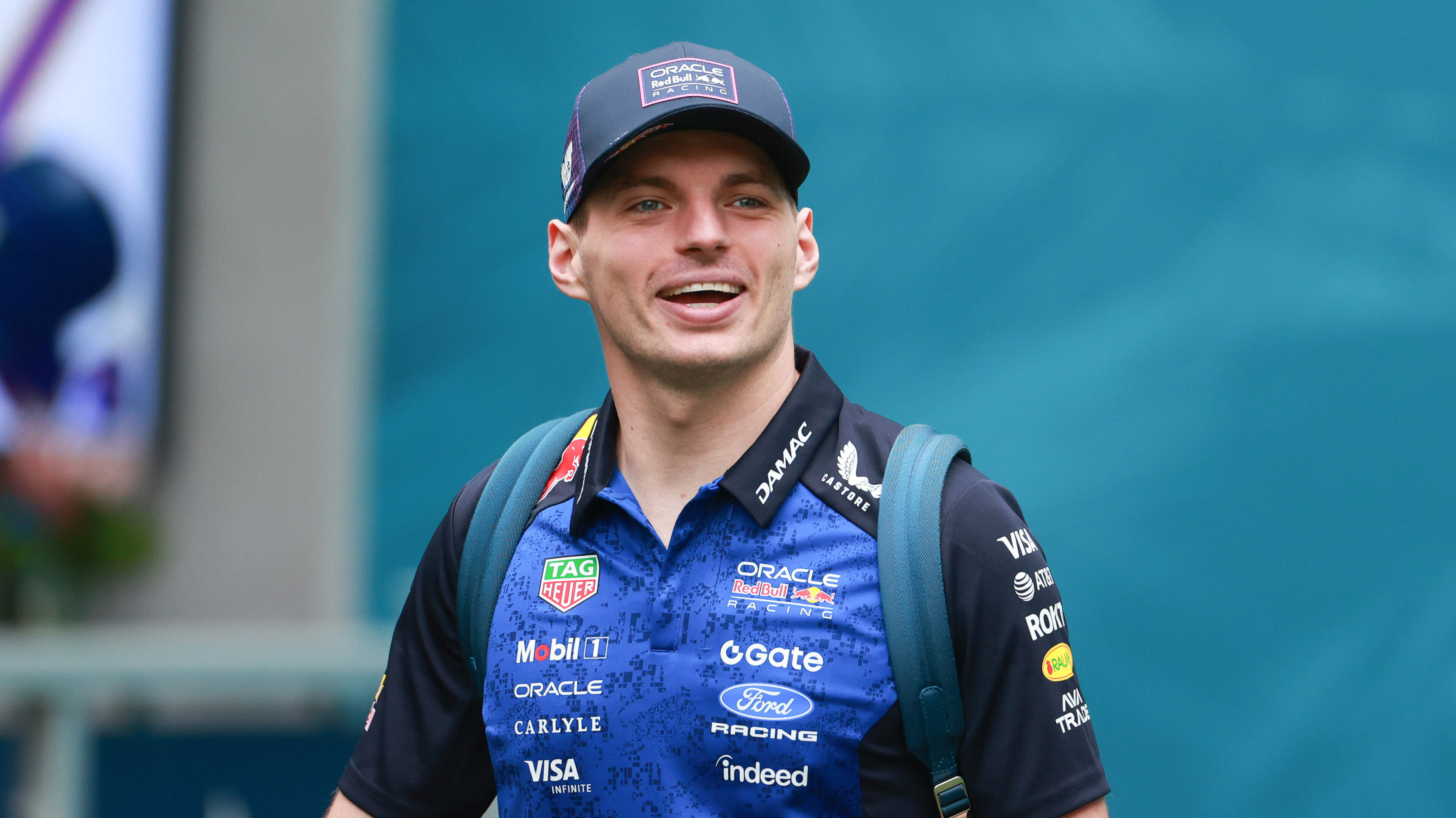 Max Verstappen voelt zich weer scorende spits met Red Bull: ’En mijn zusje zal wel zeggen dat ze vaker langs moet komen’