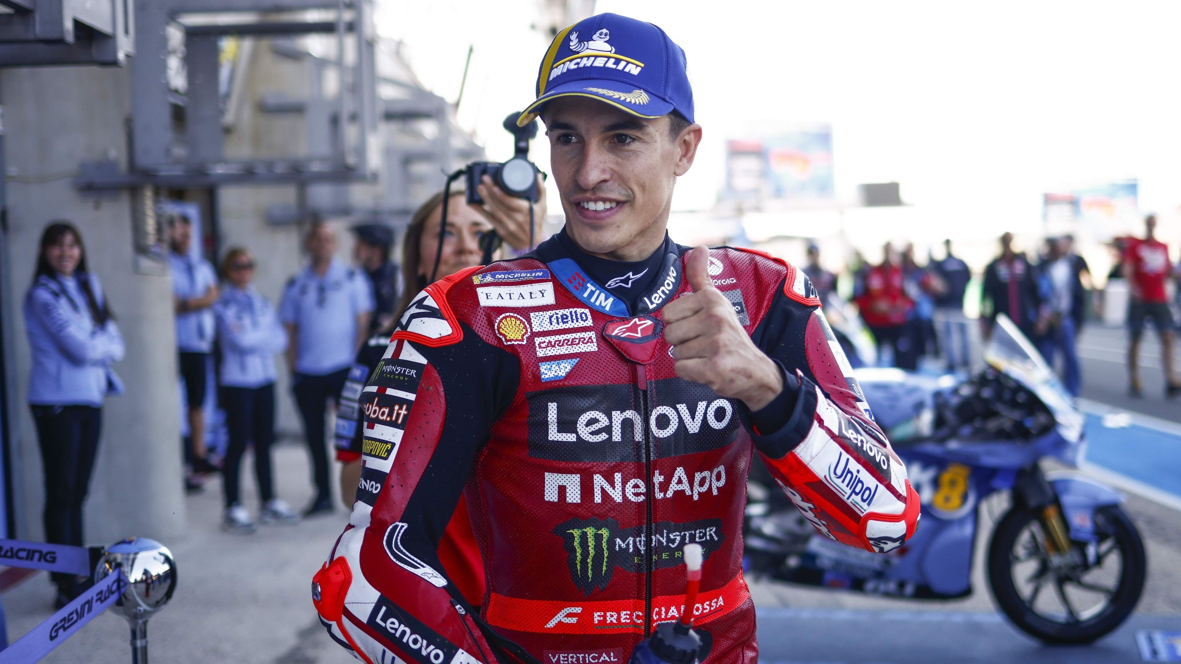Drie weken geleden nog voet gebroken bij zware crash: wereldkampioen Marc Márquez lijkt op weg naar rentree bij GP Mugello