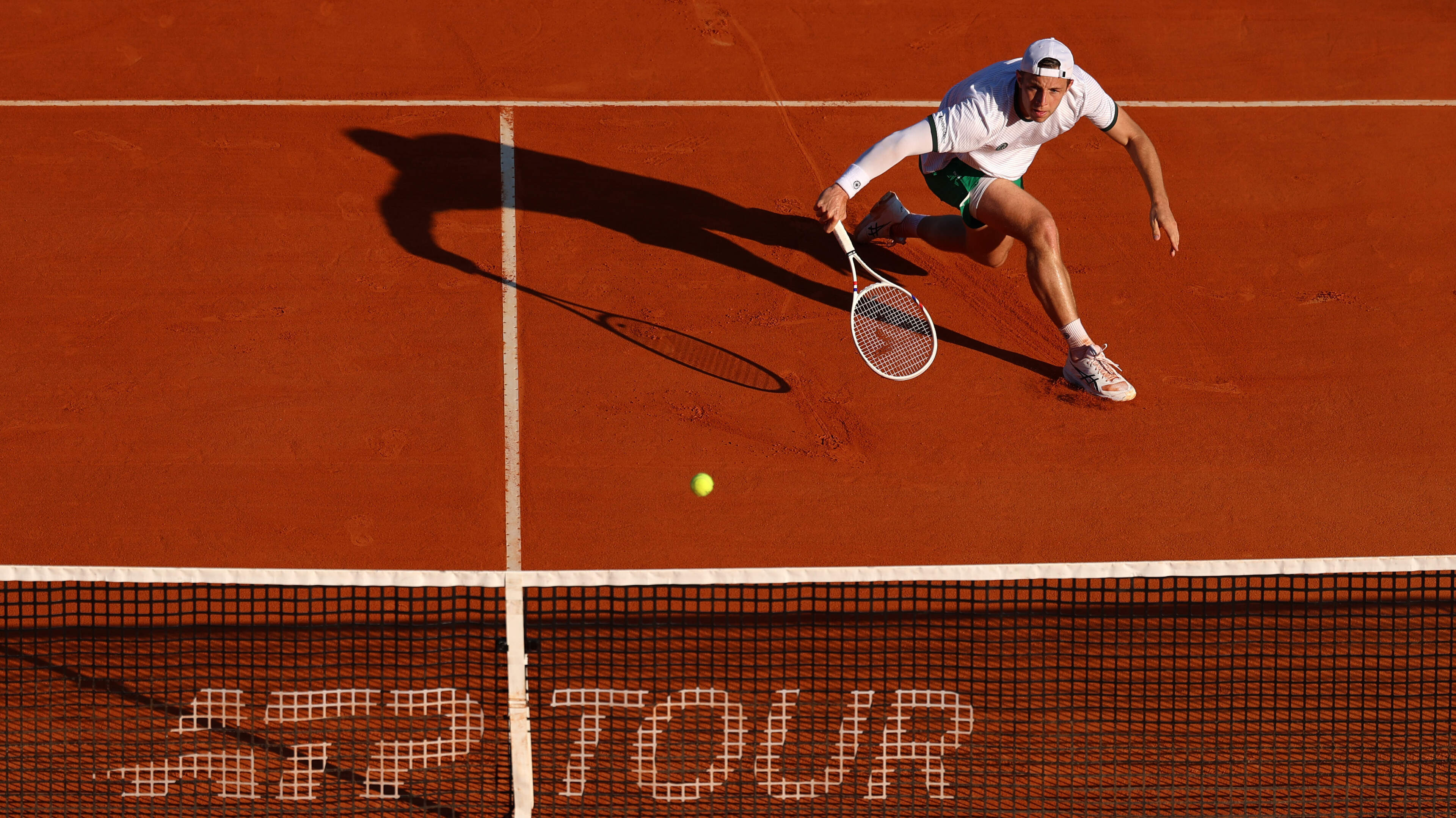 Tallon Griekspoor zoekende naar vorm: Nederlander verliest in eerste ronde van Monaco tegen Gaël Monfils (39)