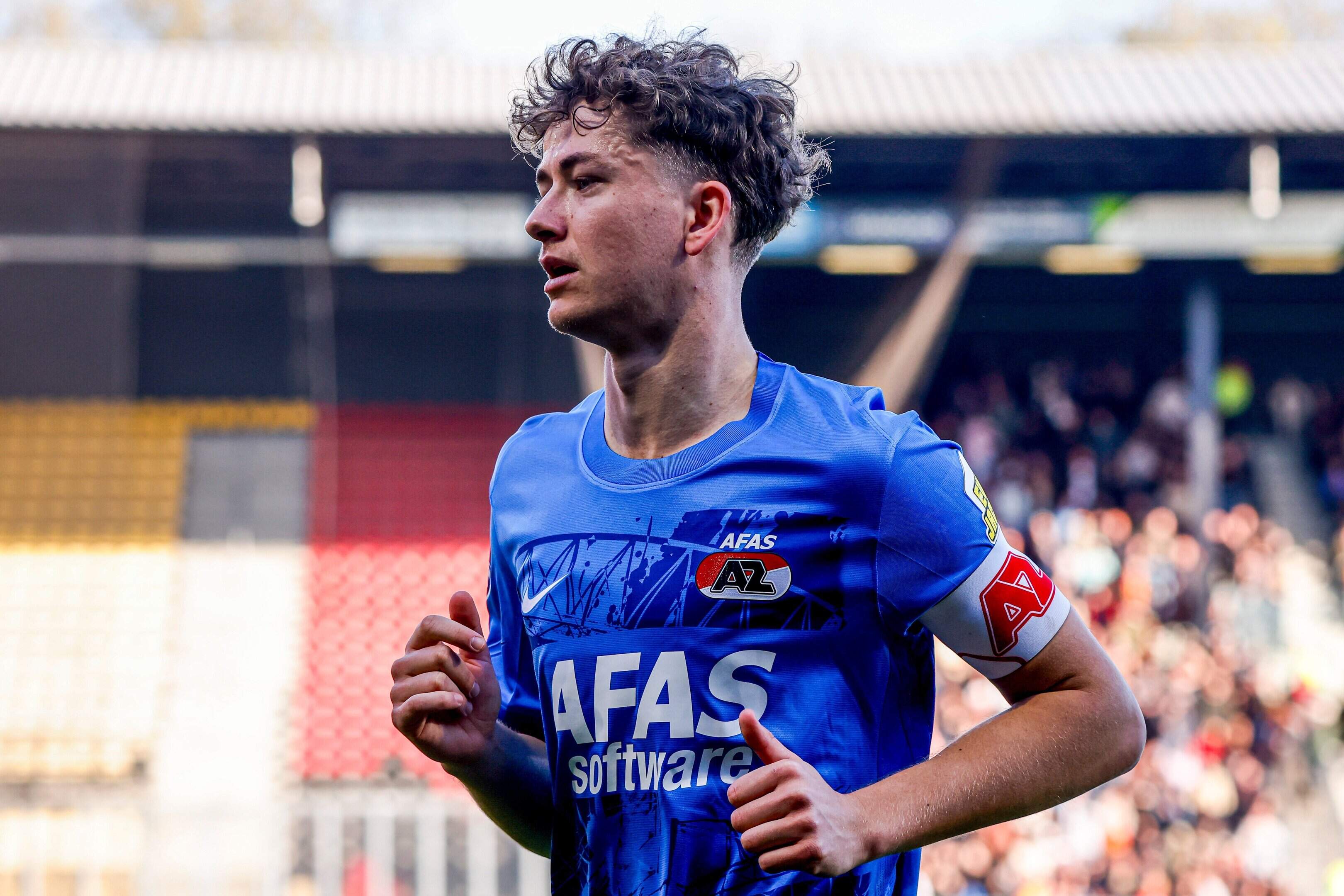 Sven Mijnans joins PSV from AZ Alkmaar for €14m