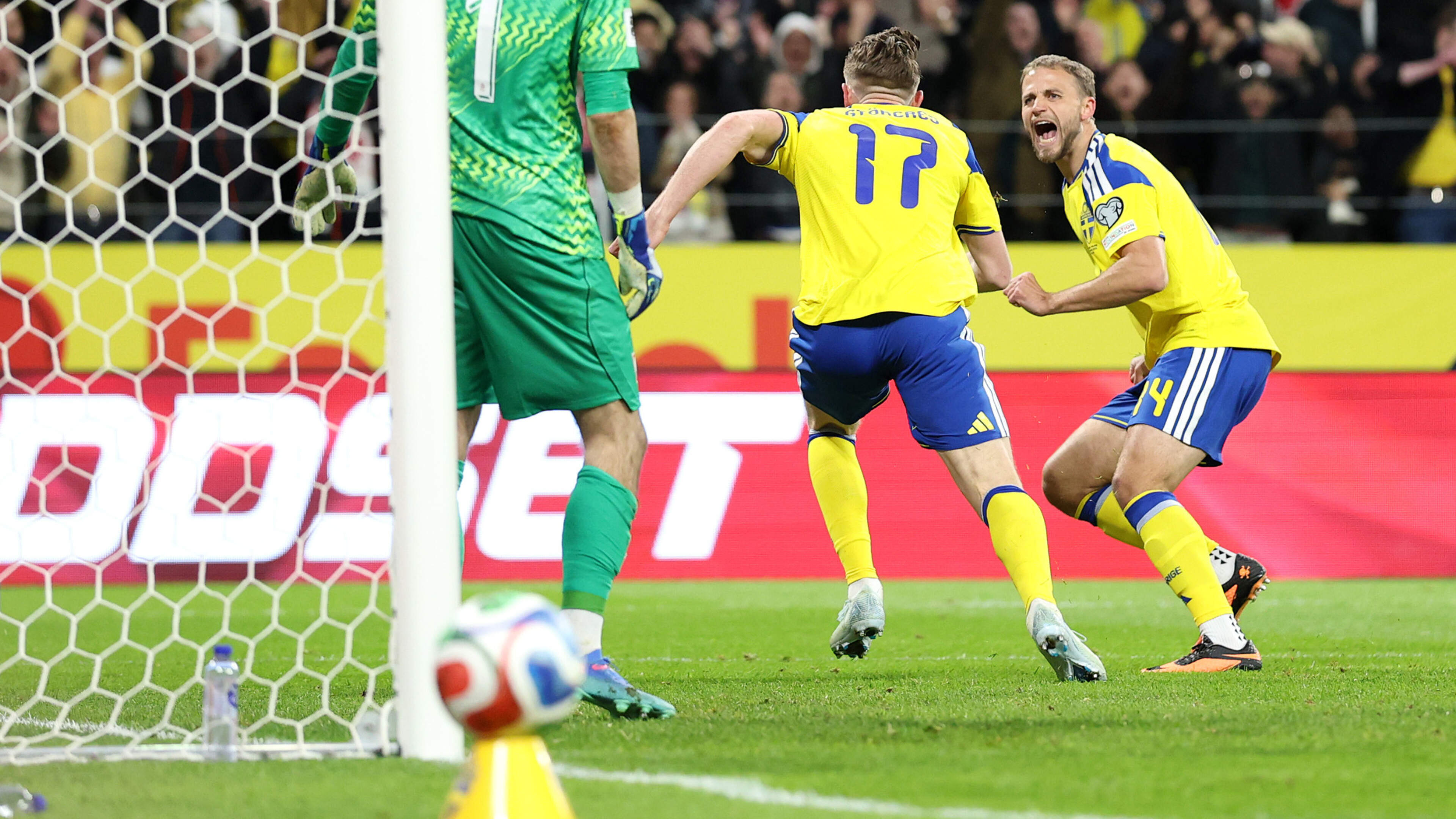 Nederlands elftal hoeft op WK geen rekening te houden met Zweedse play-offheld: ’Ik ben in shock’