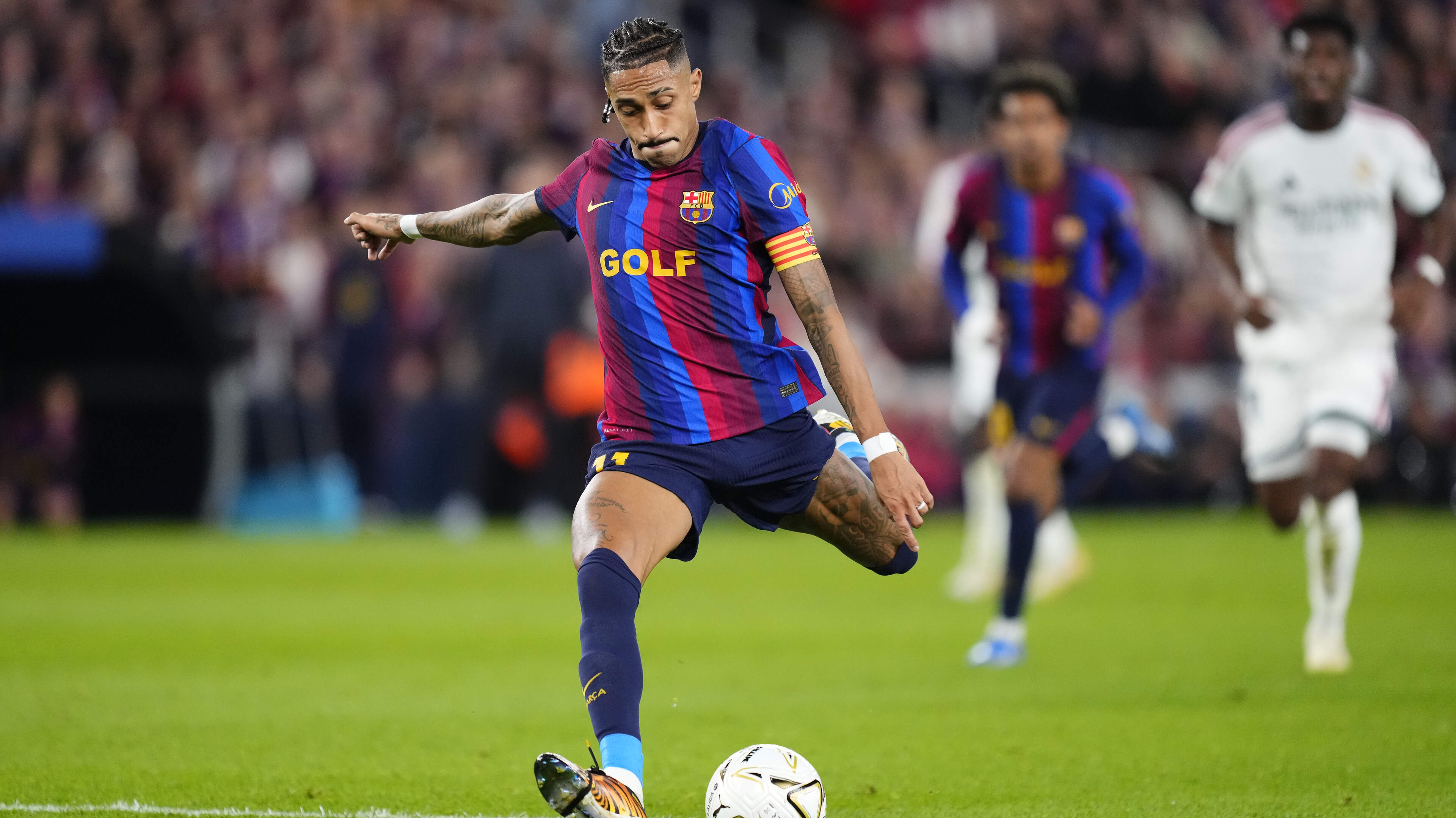 LIVE La Liga | Raphinha brengt FC Barcelona naast Real Madrid in El Clasico, De Jong en Dumfries in het veld