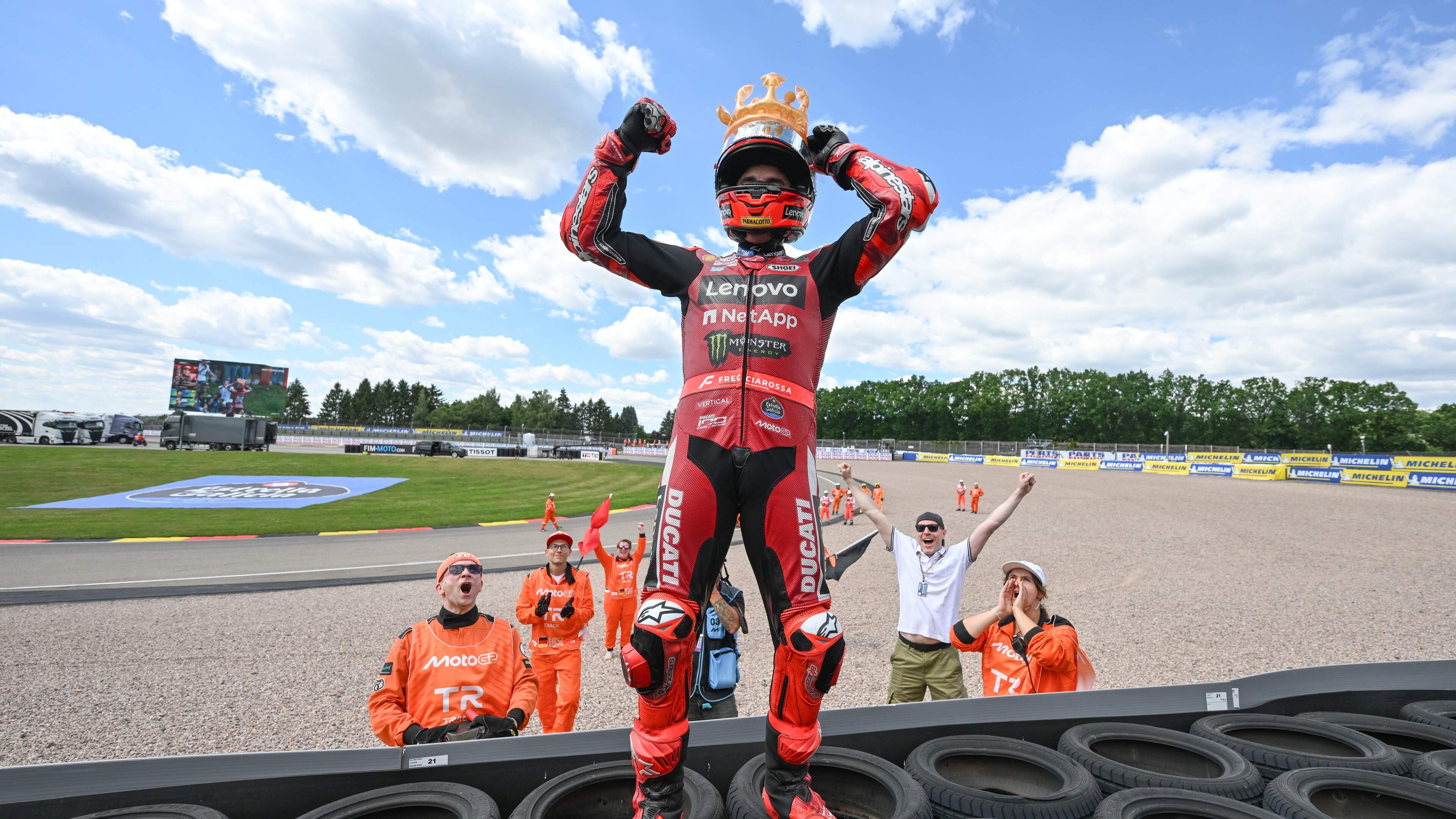 MotoGP-coureur Marc Márquez zorgt voor waanzinnig record in Grote Prijs van Duitsland