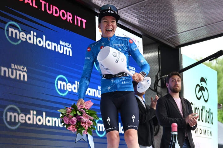 Superieure Anna Van Der Breggen 36 Toont Op Een Dolle Dinsdag superieure-anna-van-der-breggen-36-toont-op-een-dolle-dinsdag