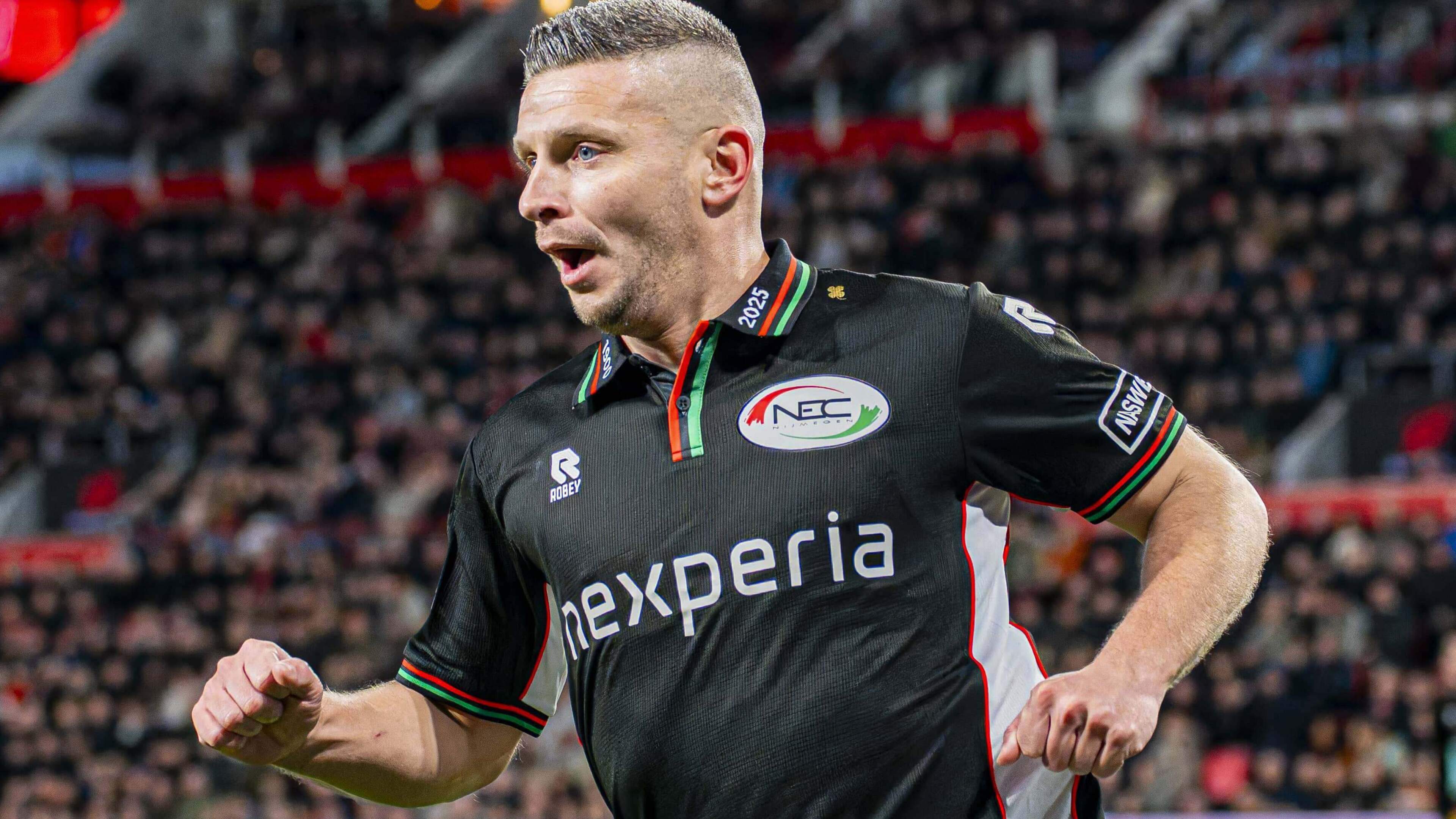 Witte rook: Bryan Linssen (35) verlengt contract bij NEC met meerdere jaren